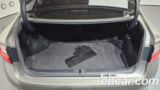 Лексус ES300h 2017 — миниатюра 18