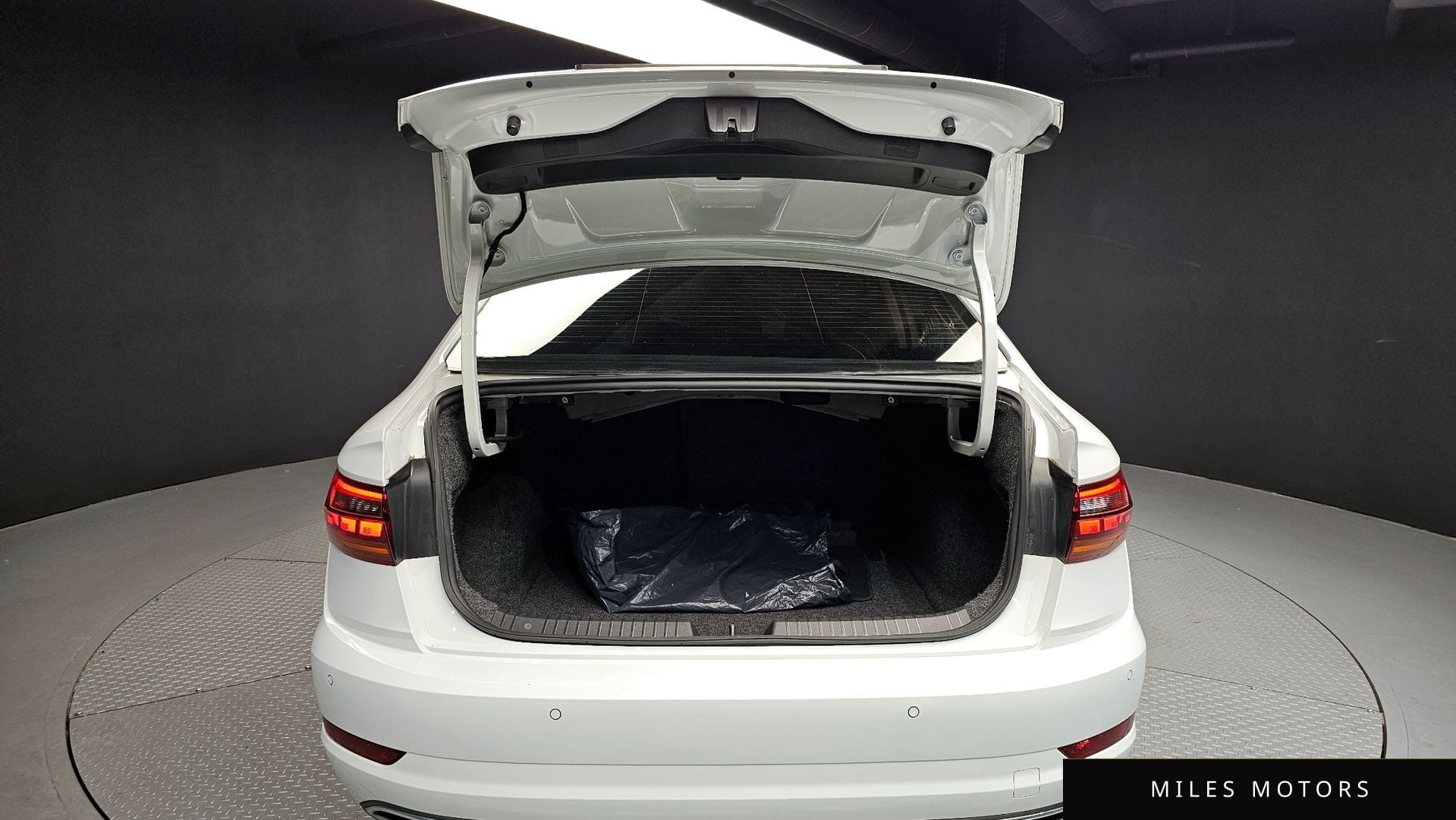 Volkswagen 제타 2021 — миниатюра 20