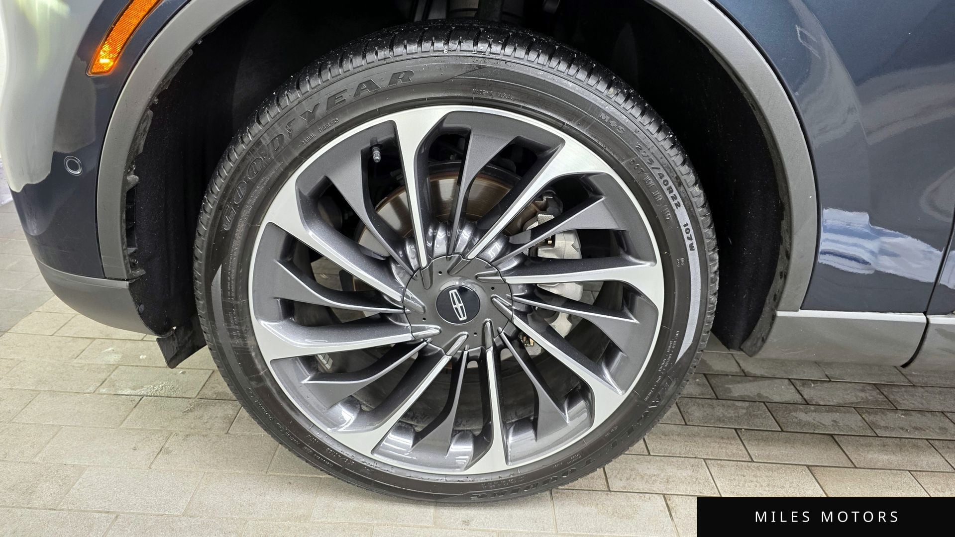 Lincoln Aviator 2022 — миниатюра 5