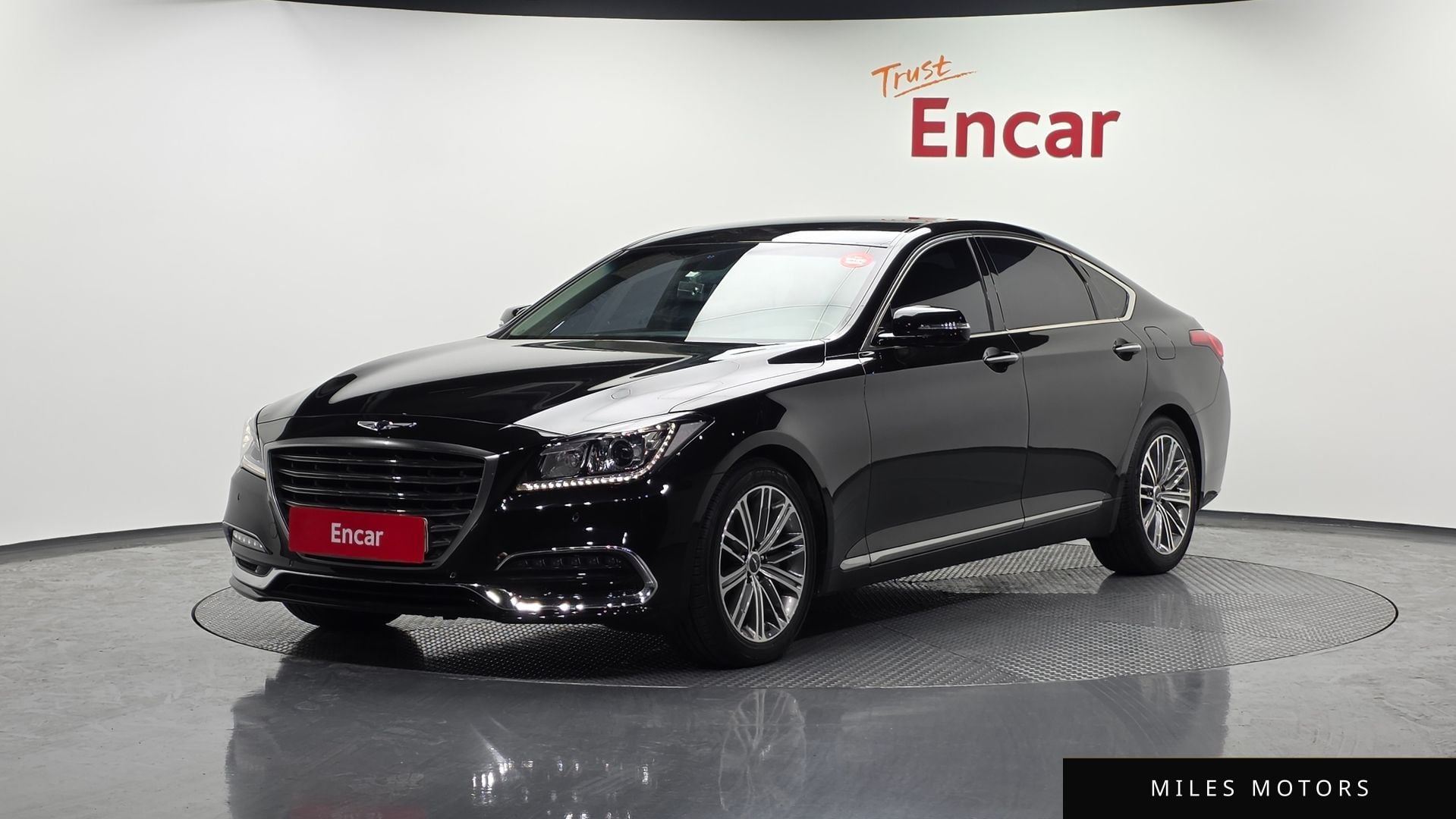 Genesis G80 2018 — фото 1 из 12