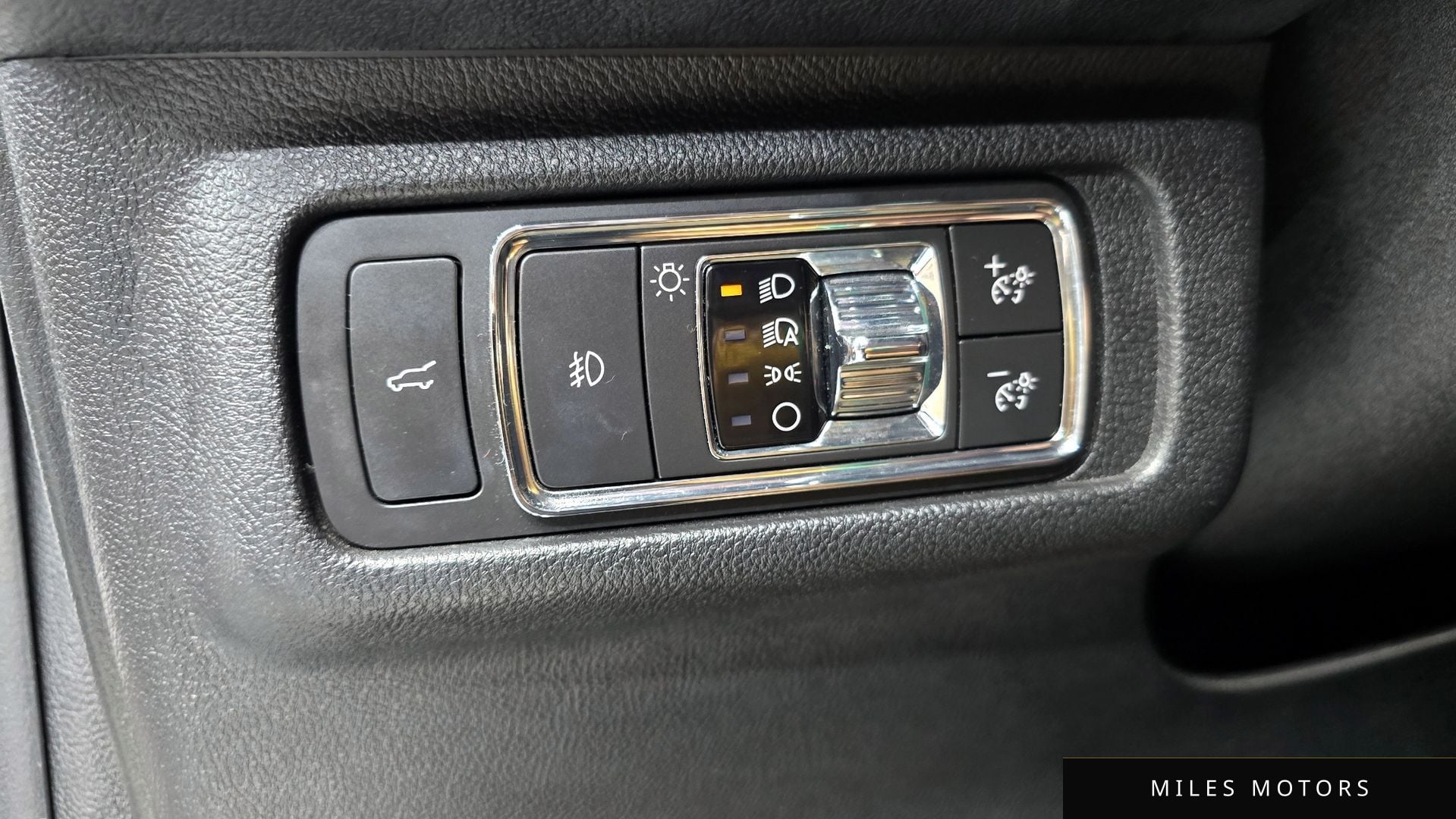 Lincoln 코세어 2021 — миниатюра 28