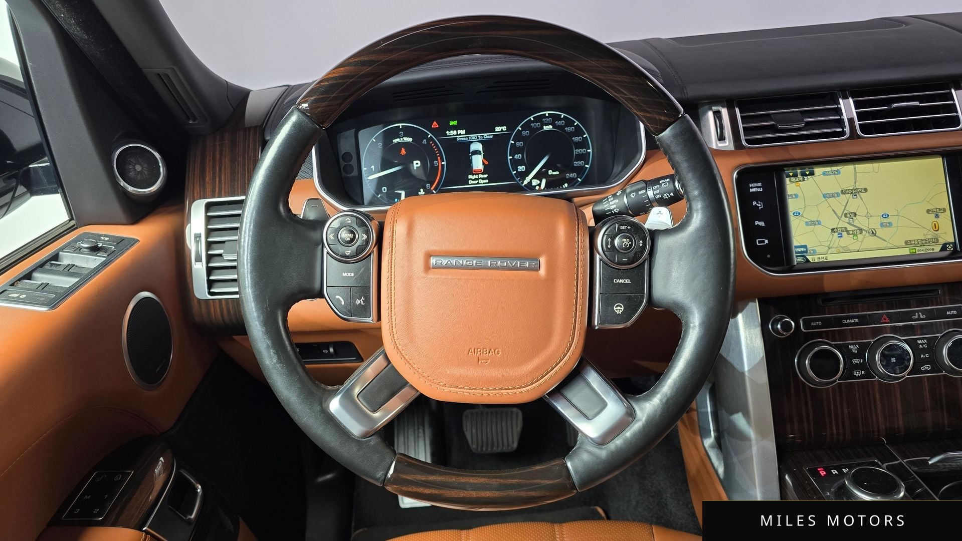 Land Rover Range Rover 2015 — миниатюра 12