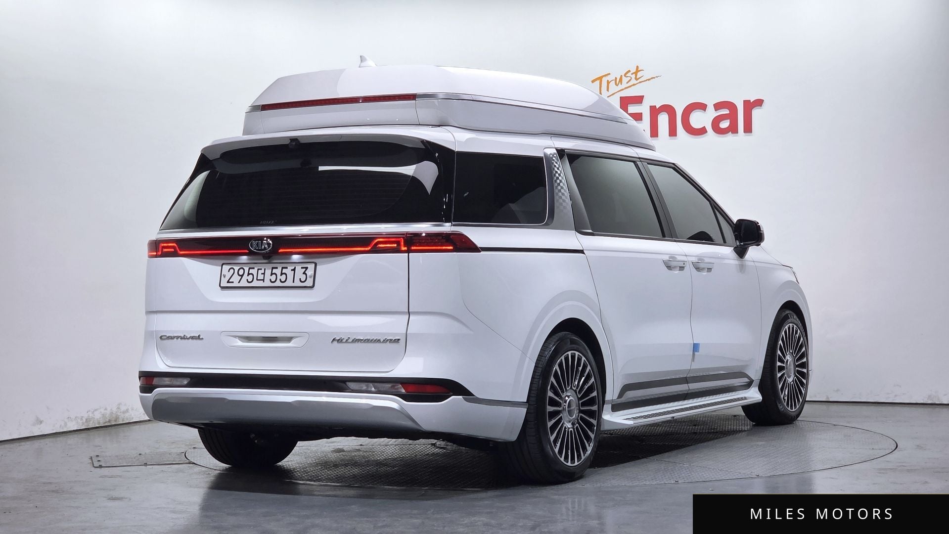 Kia Carnival 2021 — миниатюра 2