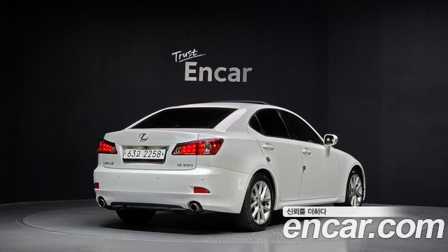 Лексус IS250 2012 — миниатюра 2