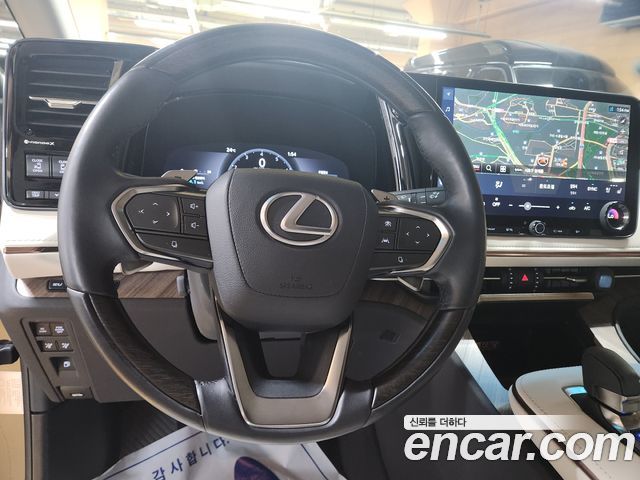 Лексус LM 2025 — миниатюра 11