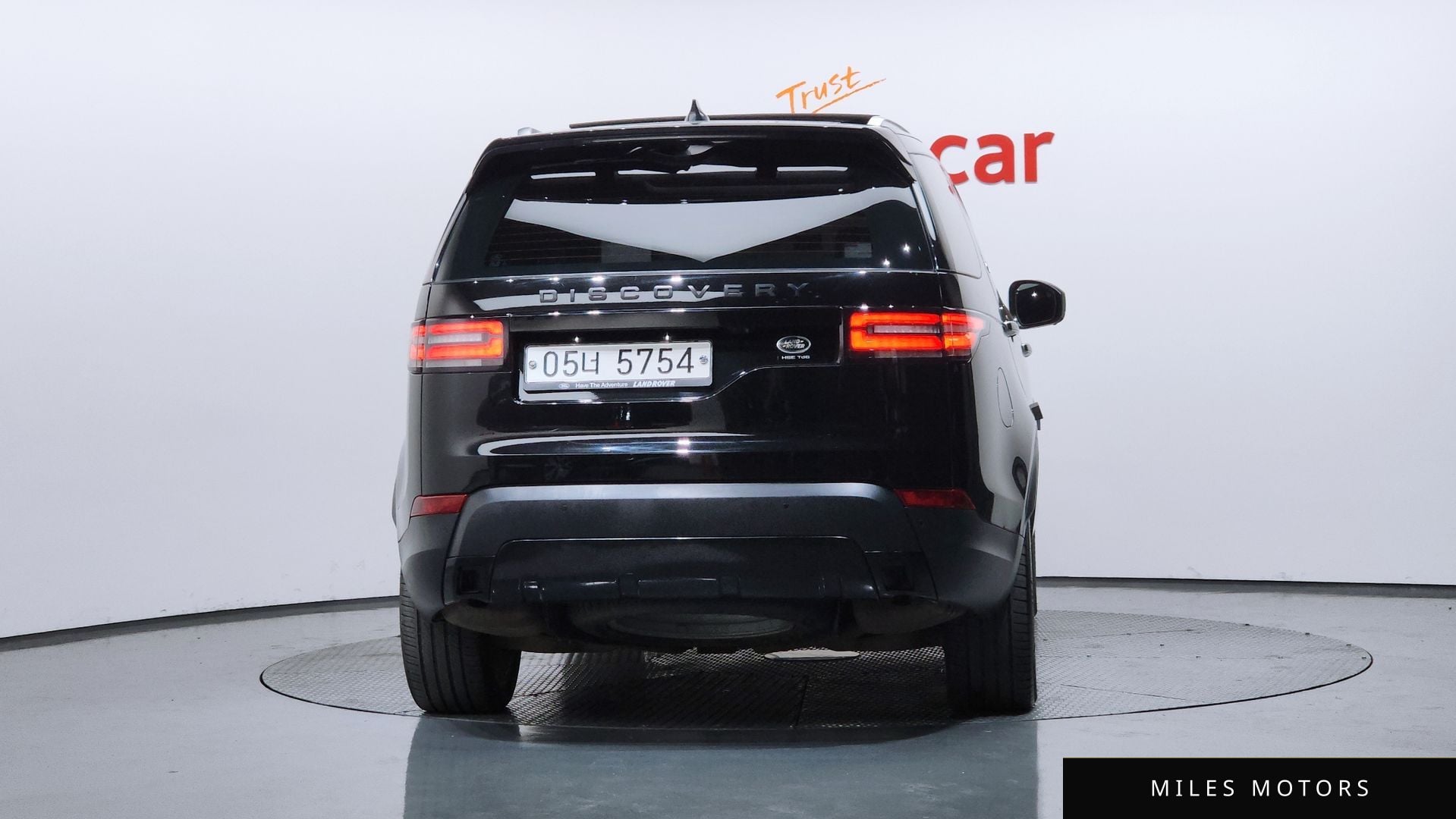 Land Rover Discovery 2018 — миниатюра 4