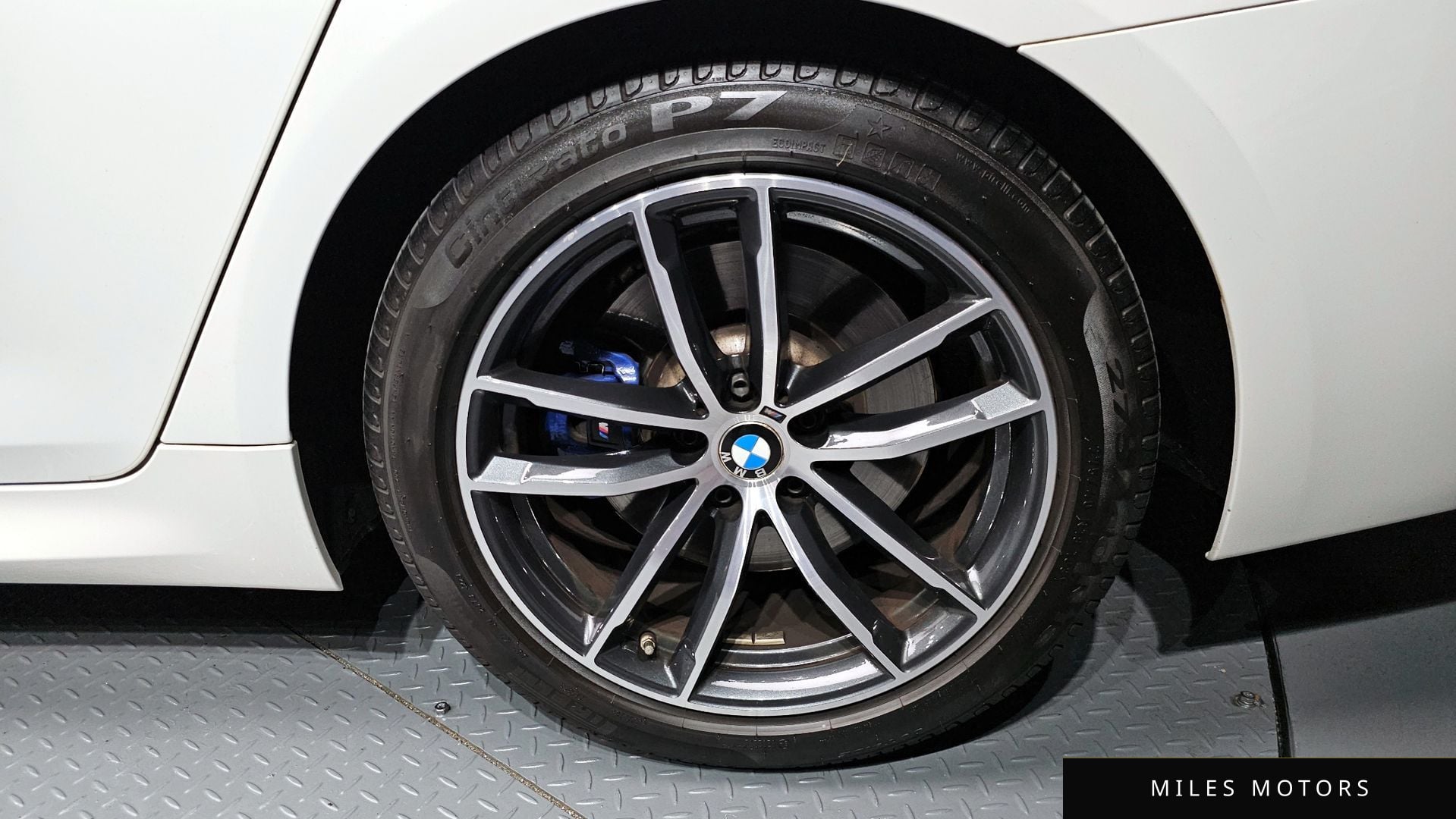 BMW 5 Series (G30) 2021 — миниатюра 7