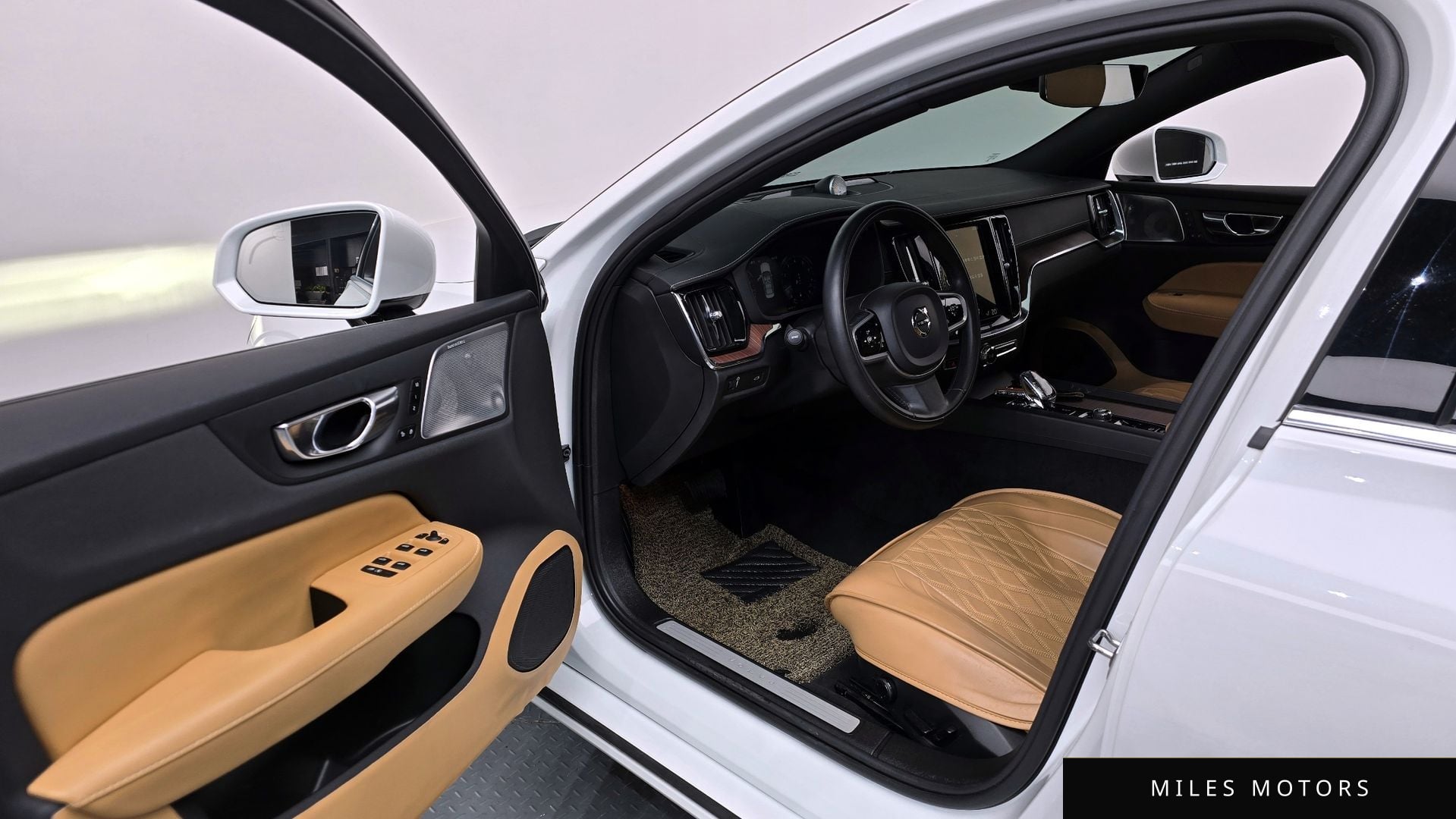 Volvo S60 2021 — миниатюра 10