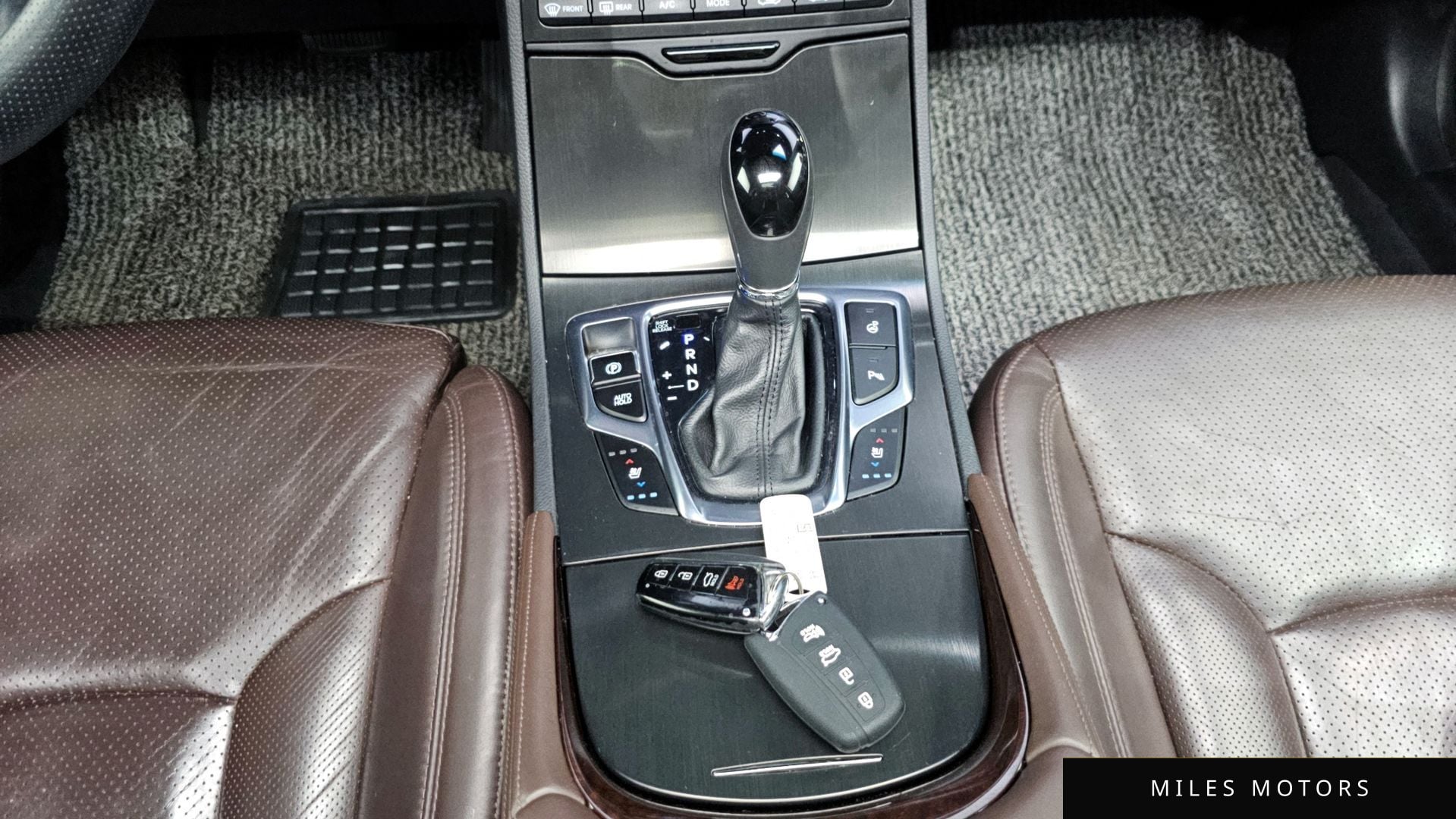 Hyundai Grandeur 2016 — миниатюра 9
