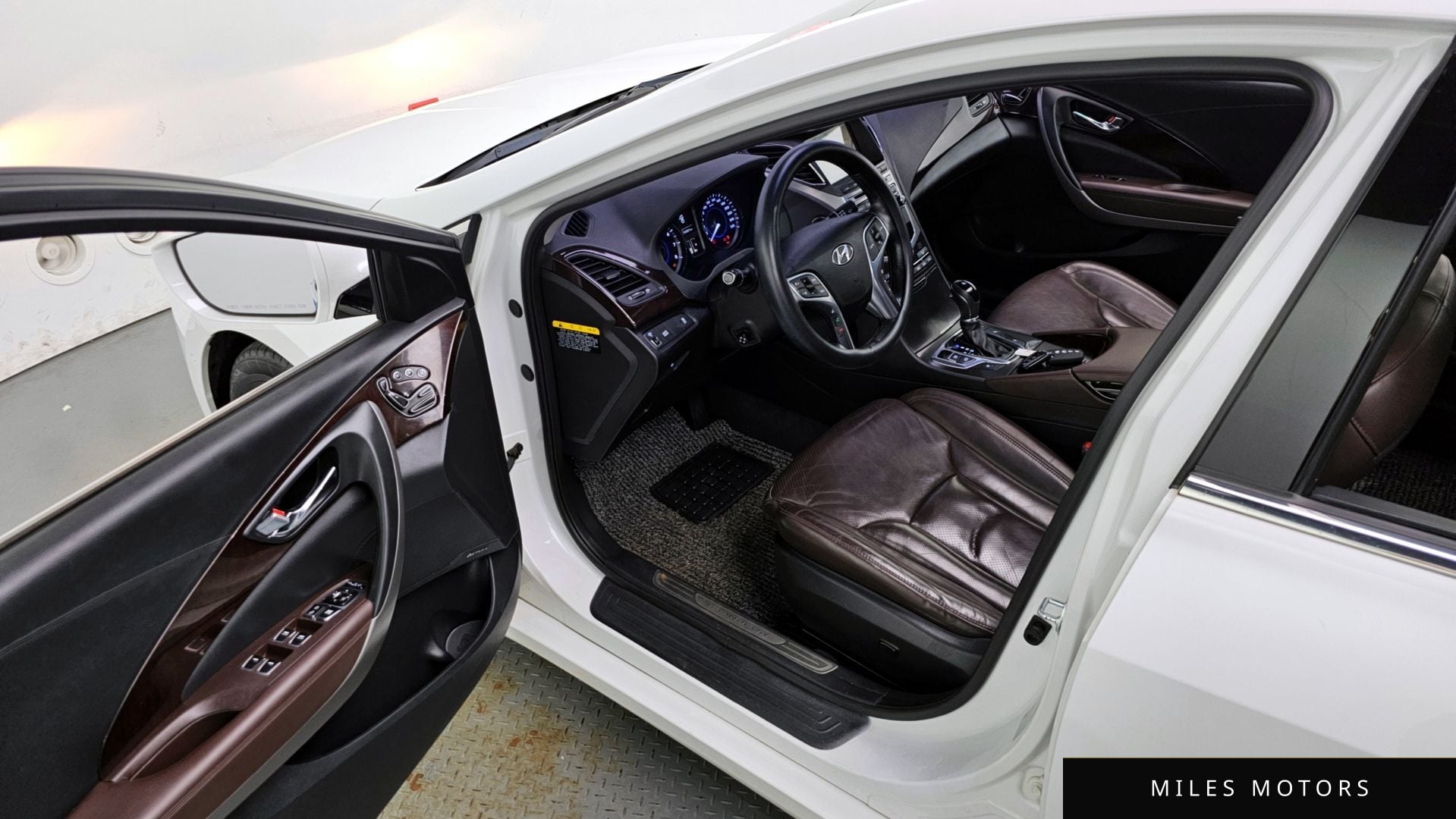 Hyundai Grandeur 2016 — миниатюра 10