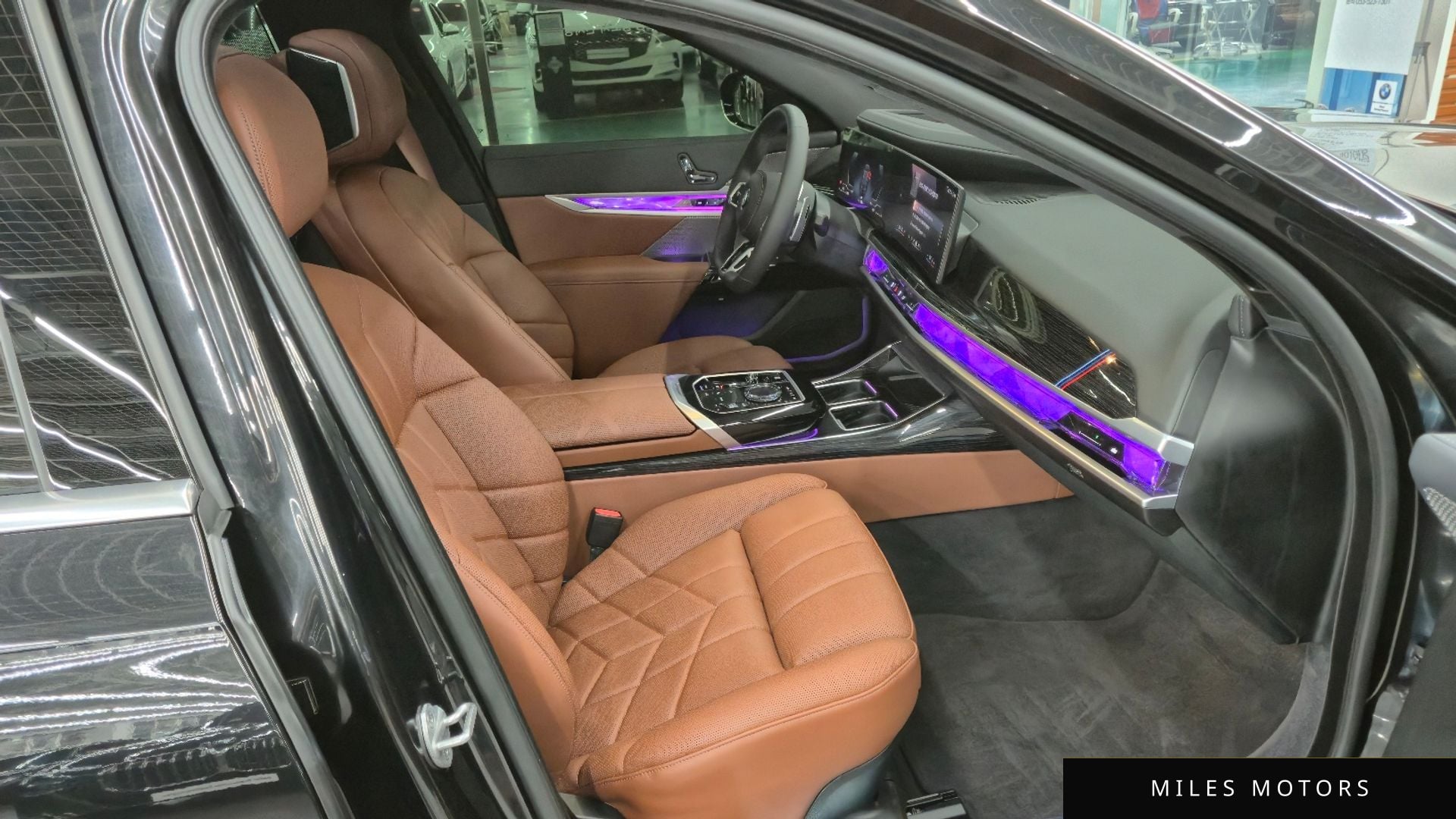 BMW 7 Series (G70) 2025 — миниатюра 11