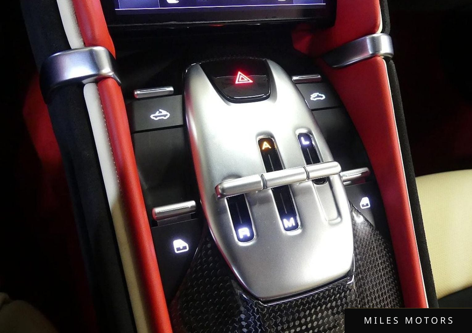 Ferrari 로마 2024 — миниатюра 9