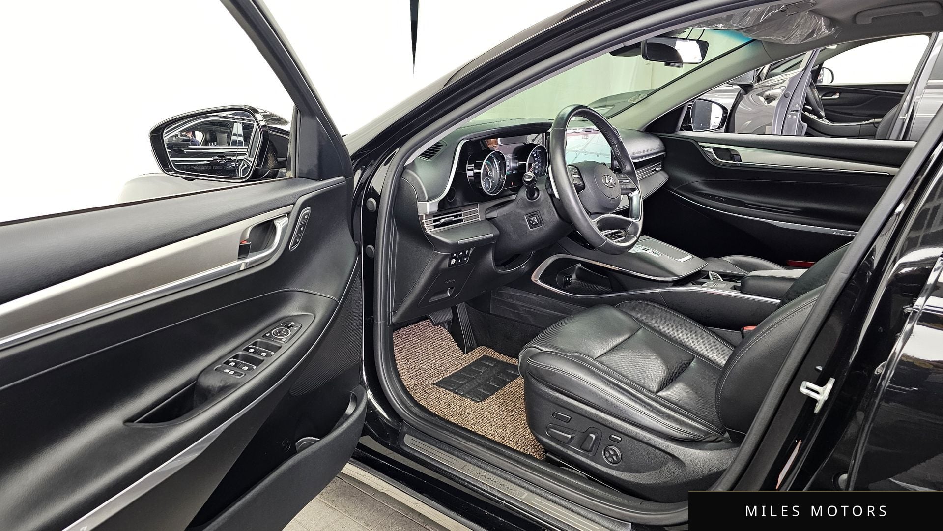 Hyundai Grandeur 2022 — миниатюра 13