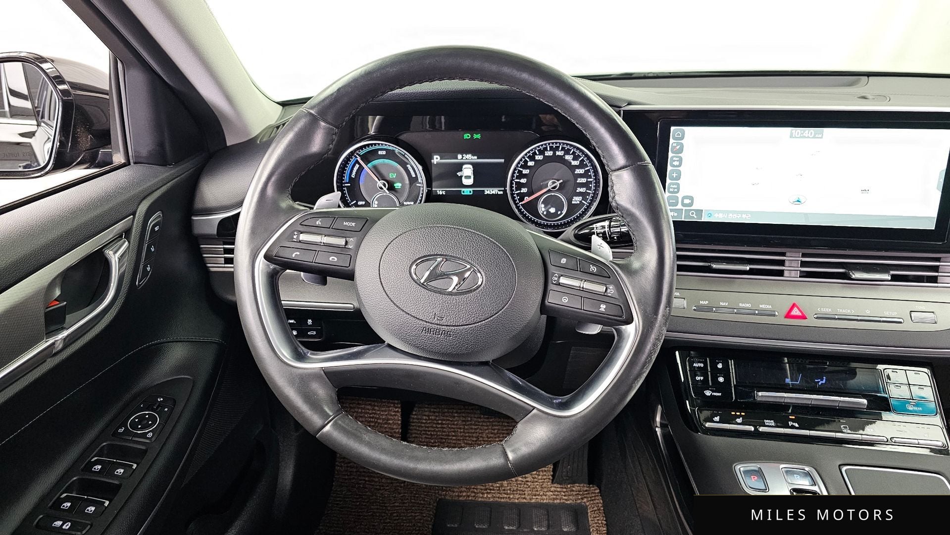 Hyundai Grandeur 2022 — миниатюра 19