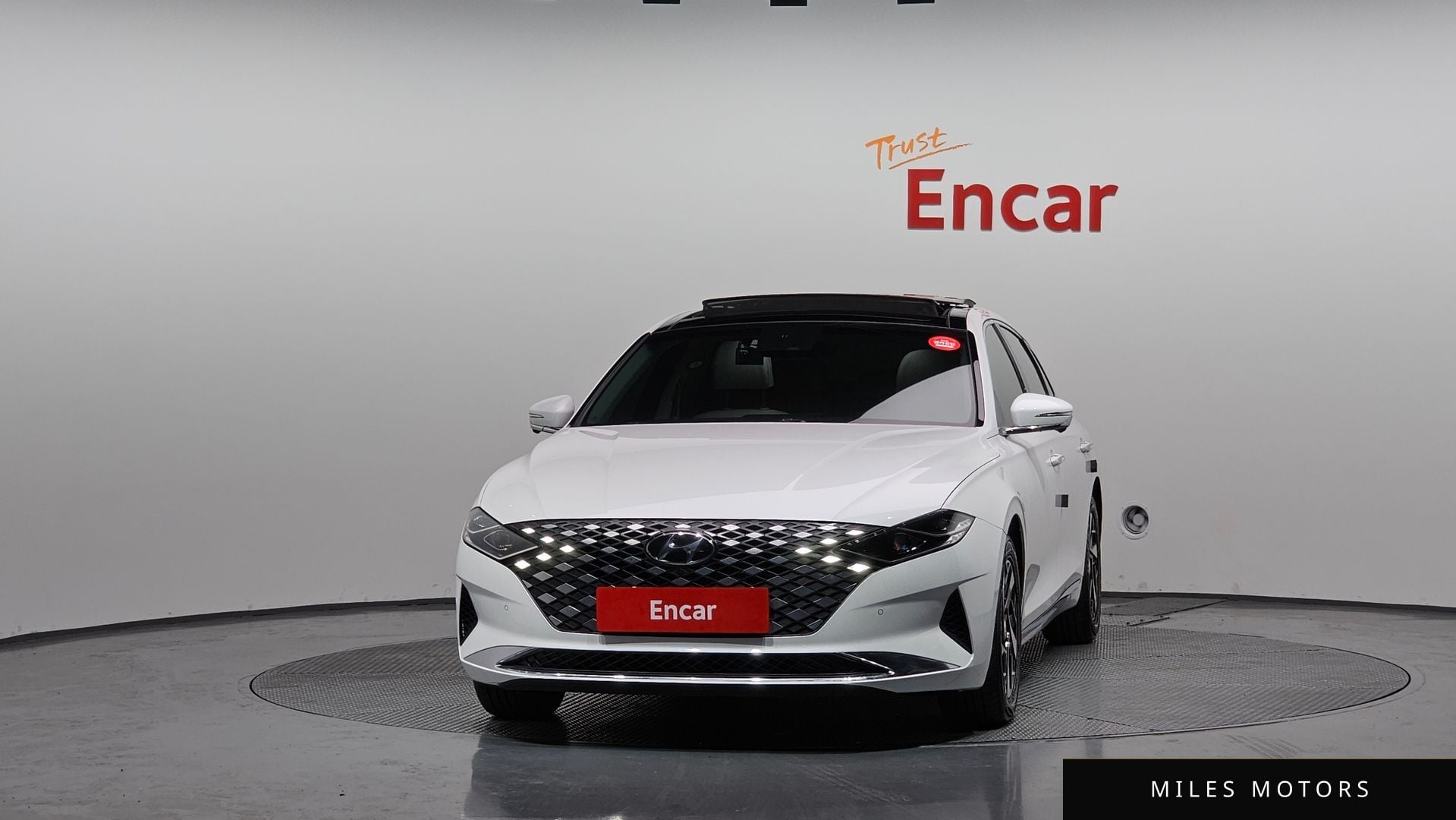 Hyundai 뉴 그랜저 IG 하이브리드 2022 — миниатюра 3