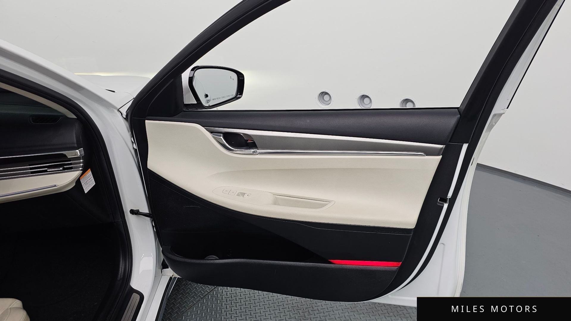 Hyundai 뉴 그랜저 IG 하이브리드 2022 — миниатюра 14