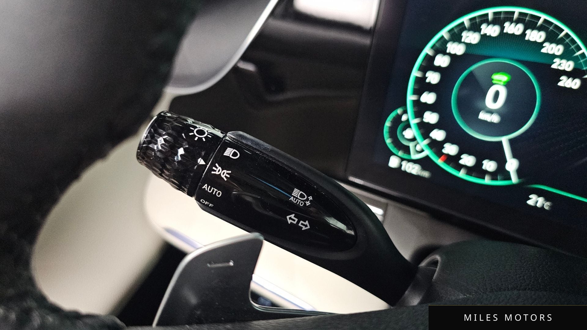 Hyundai 뉴 그랜저 IG 하이브리드 2022 — миниатюра 36