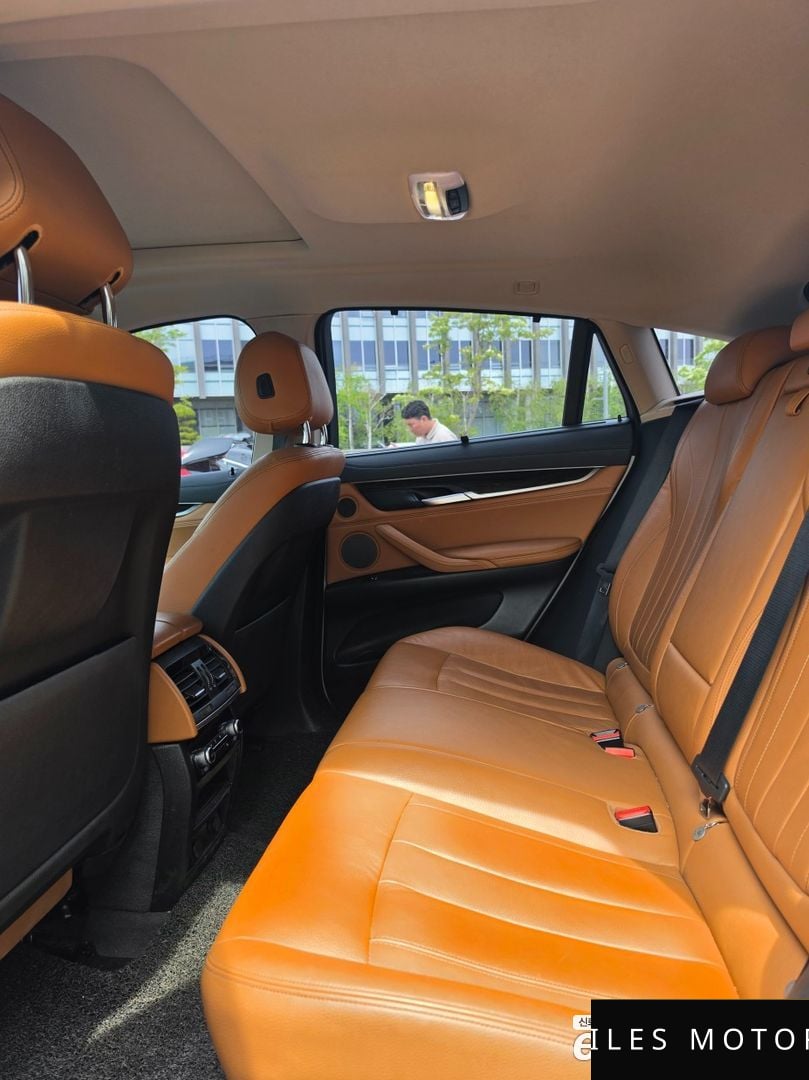 BMW X6 (F16) 2018 — миниатюра 6