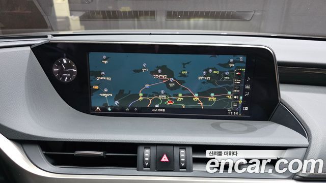 Лексус ES300h 2019 — миниатюра 14