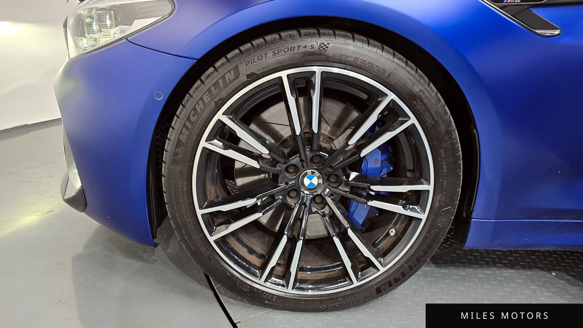 BMW M5 (F90) 2019 — миниатюра 5