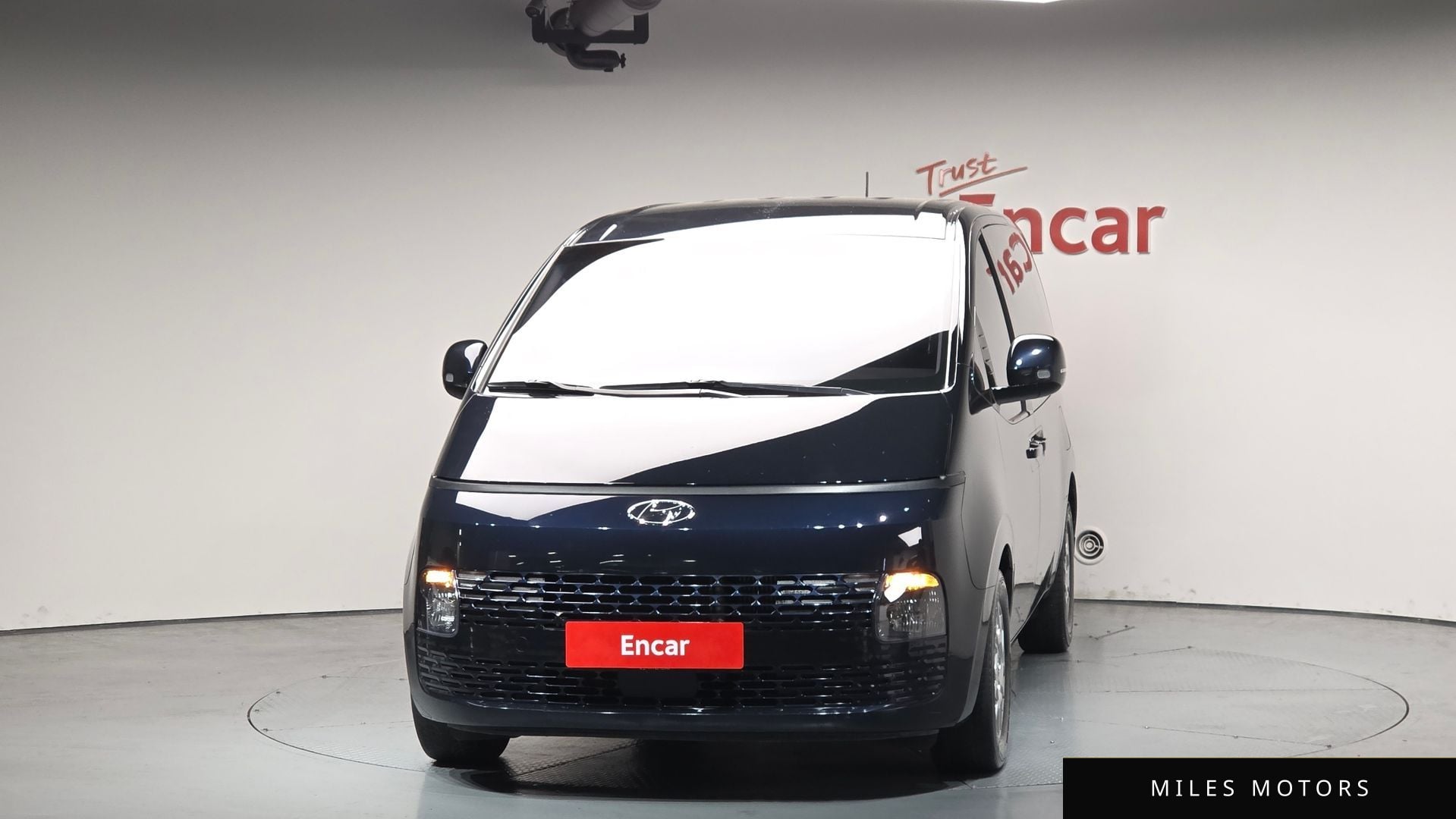 Hyundai Staria 2022 — миниатюра 3