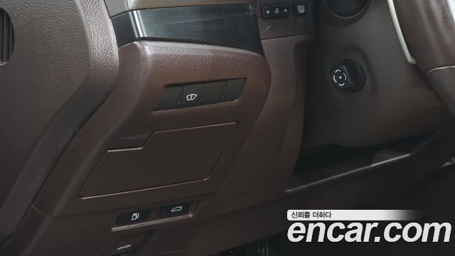 Лексус ES300h 2021 — миниатюра 19