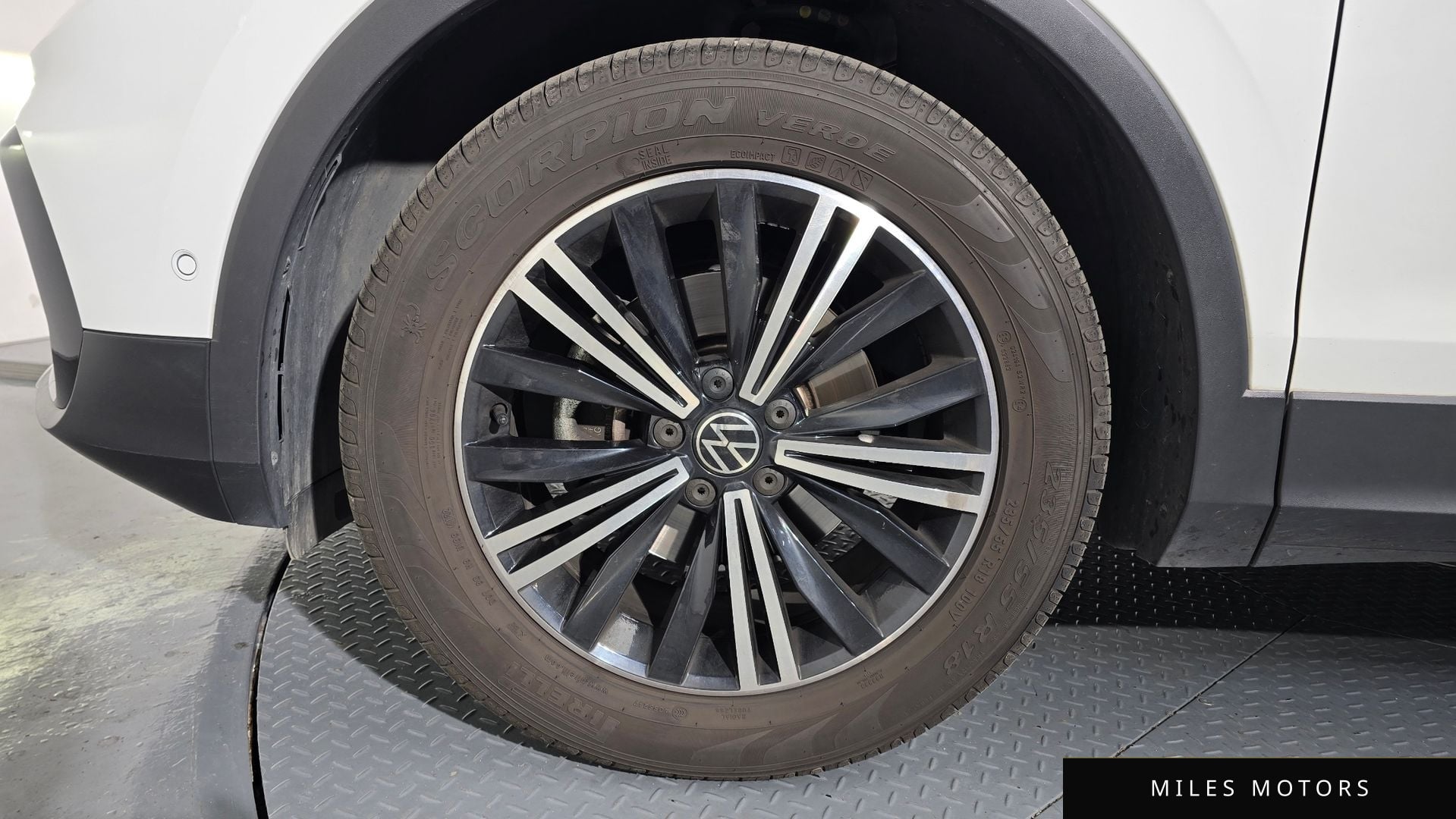 Volkswagen Tiguan 2023 — миниатюра 5