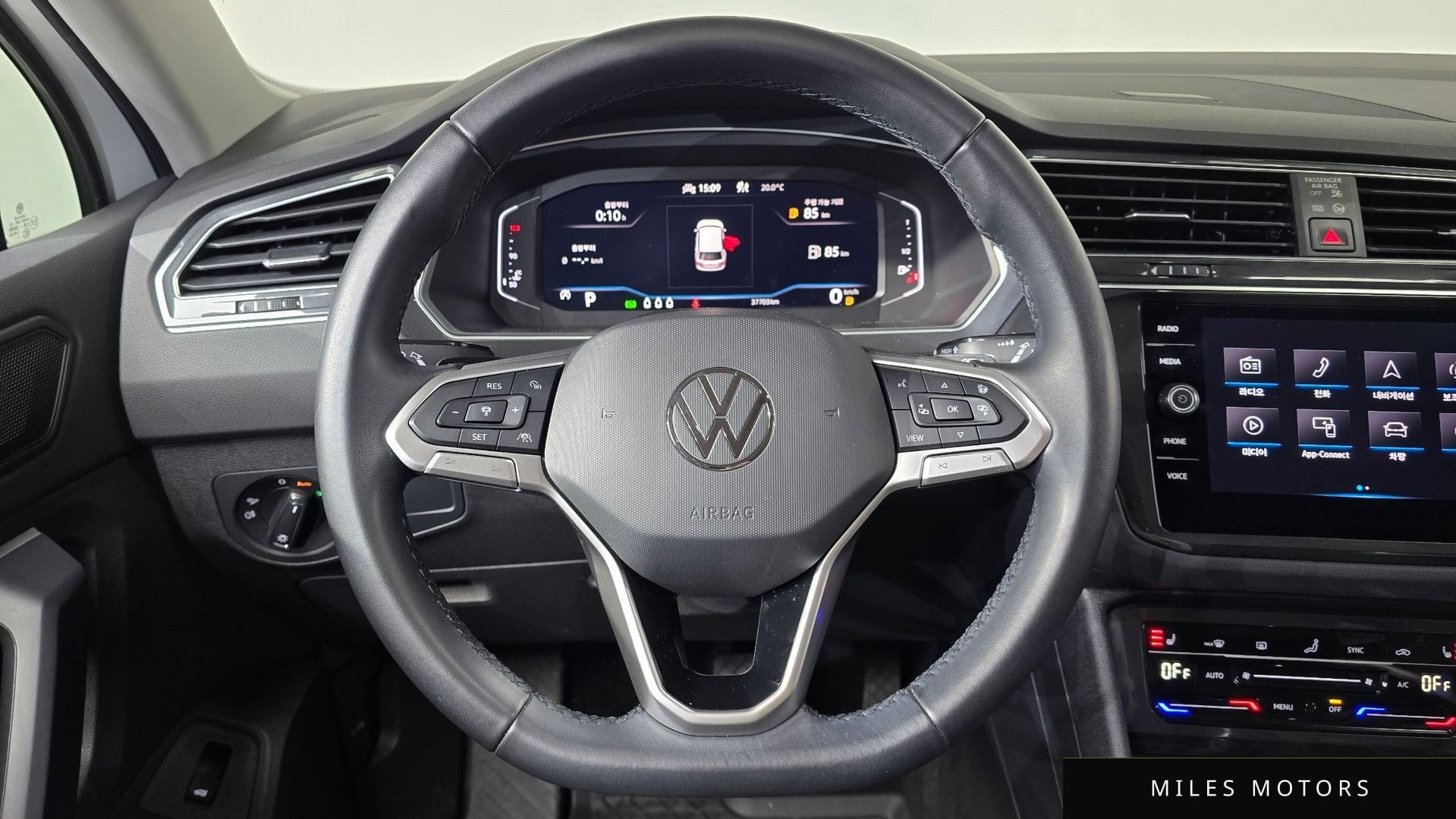 Volkswagen Tiguan 2023 — миниатюра 12
