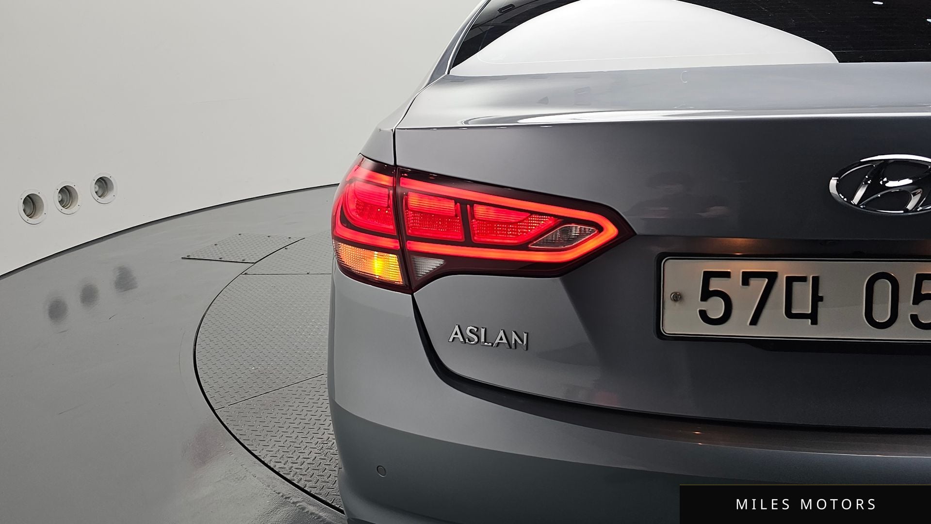 Hyundai Aslan 2016 — миниатюра 9