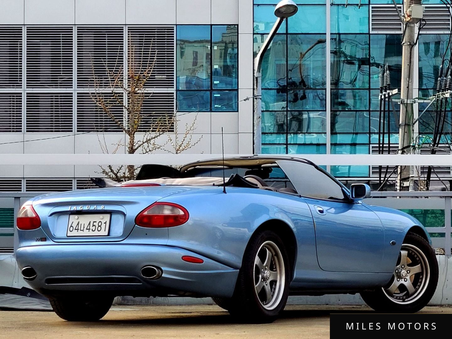 Jaguar XK8 1999 — миниатюра 7
