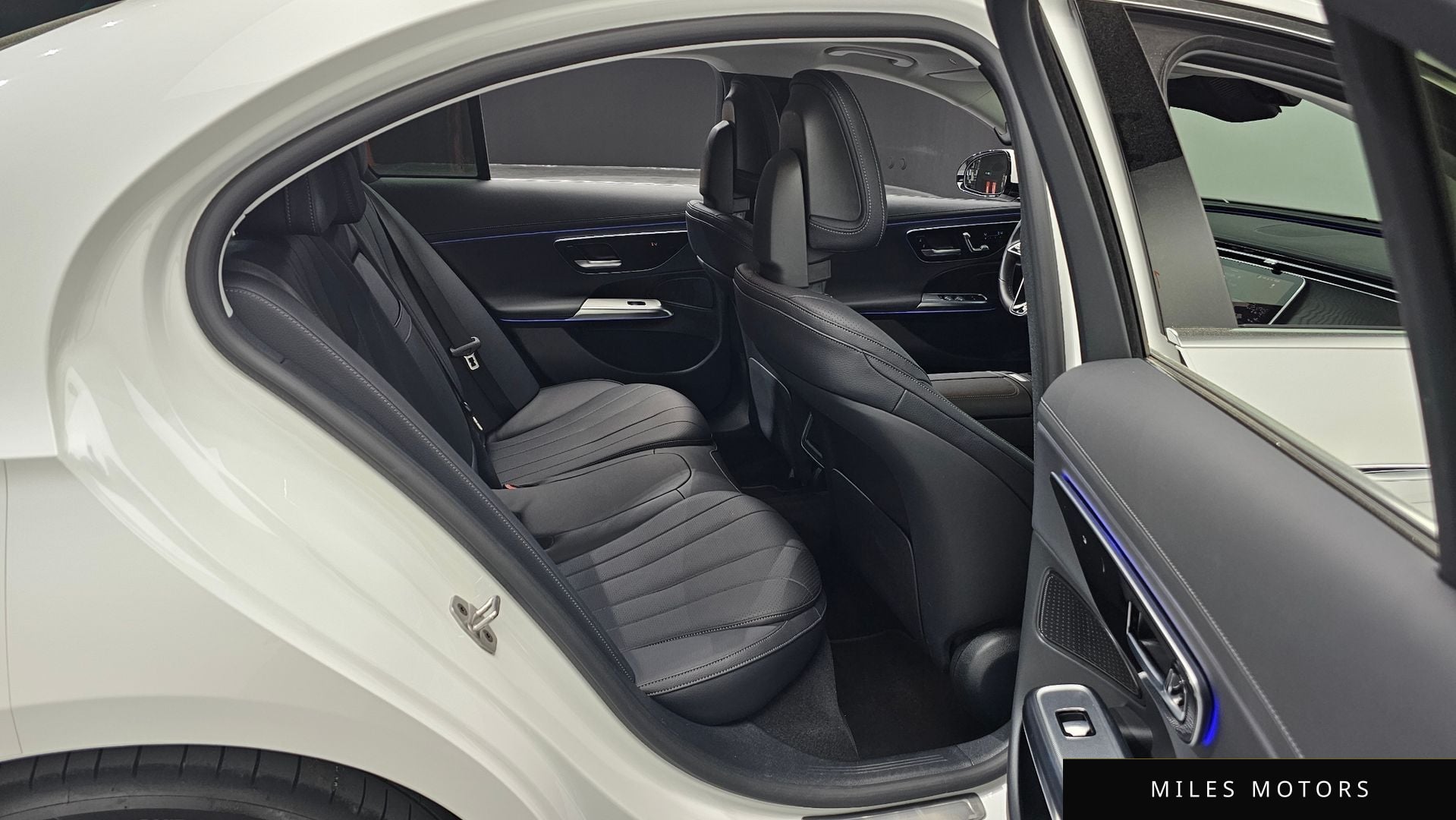 Mercedes-Benz E-Class W214 2024 — миниатюра 12