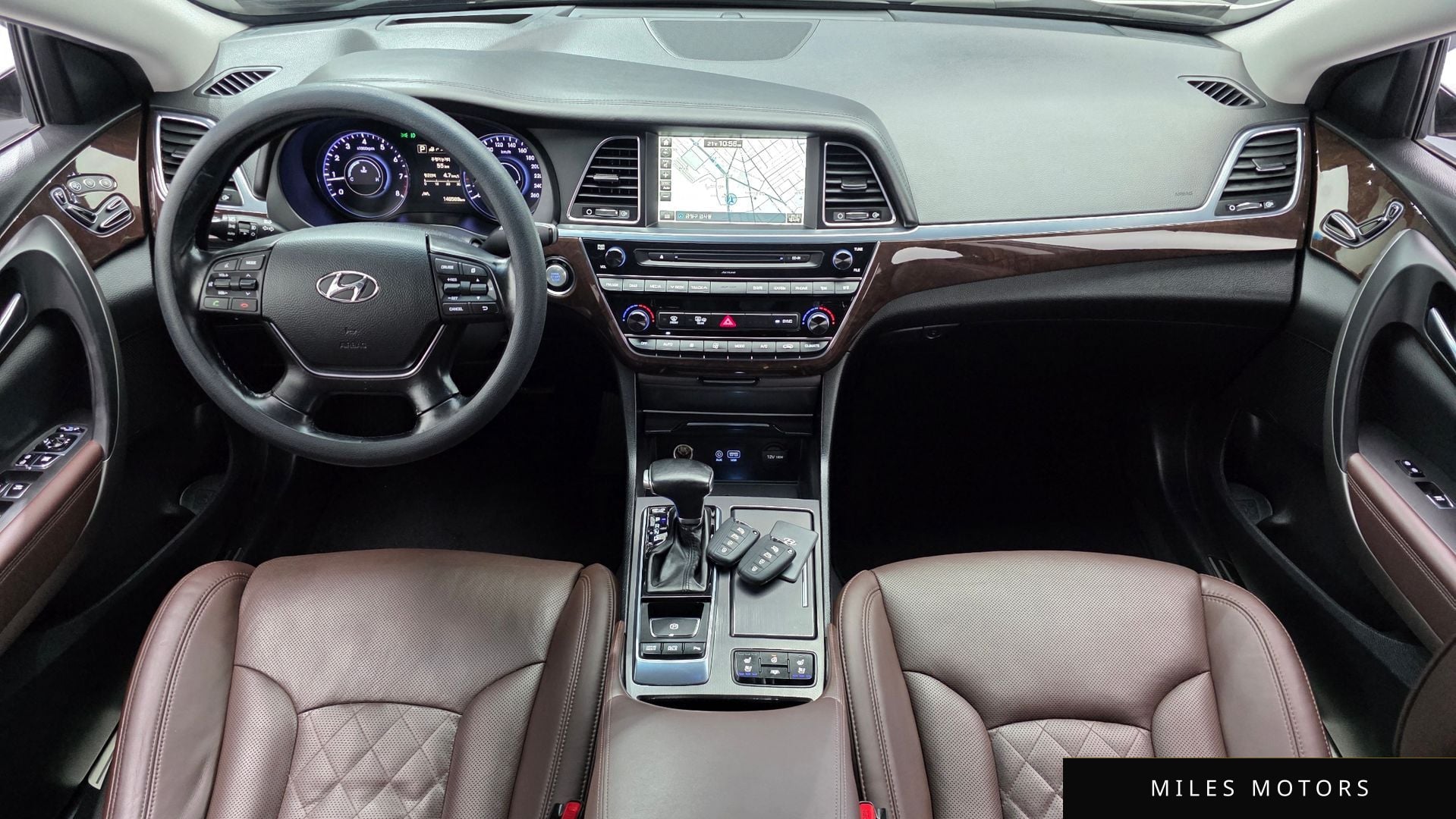 Hyundai Aslan 2015 — миниатюра 10