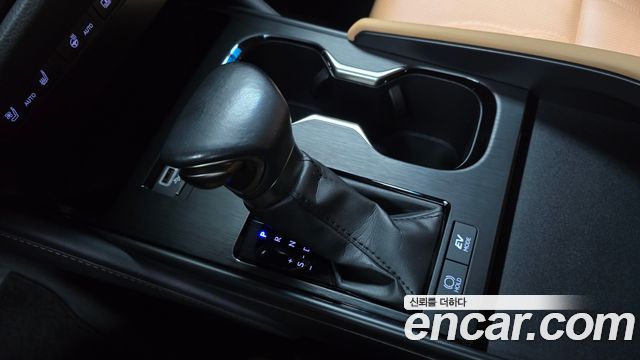 Лексус ES300h 2023 — миниатюра 12
