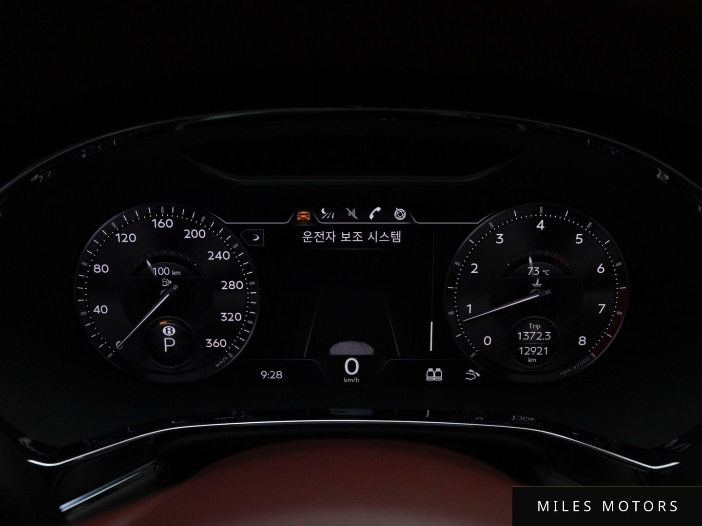 Bentley Continental GT 2023 — миниатюра 7