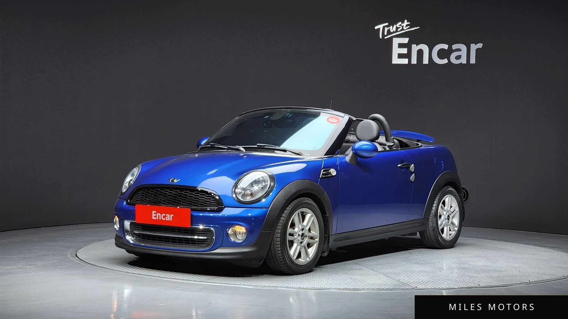 MINI Roadster 2012 — фото 1 из 12