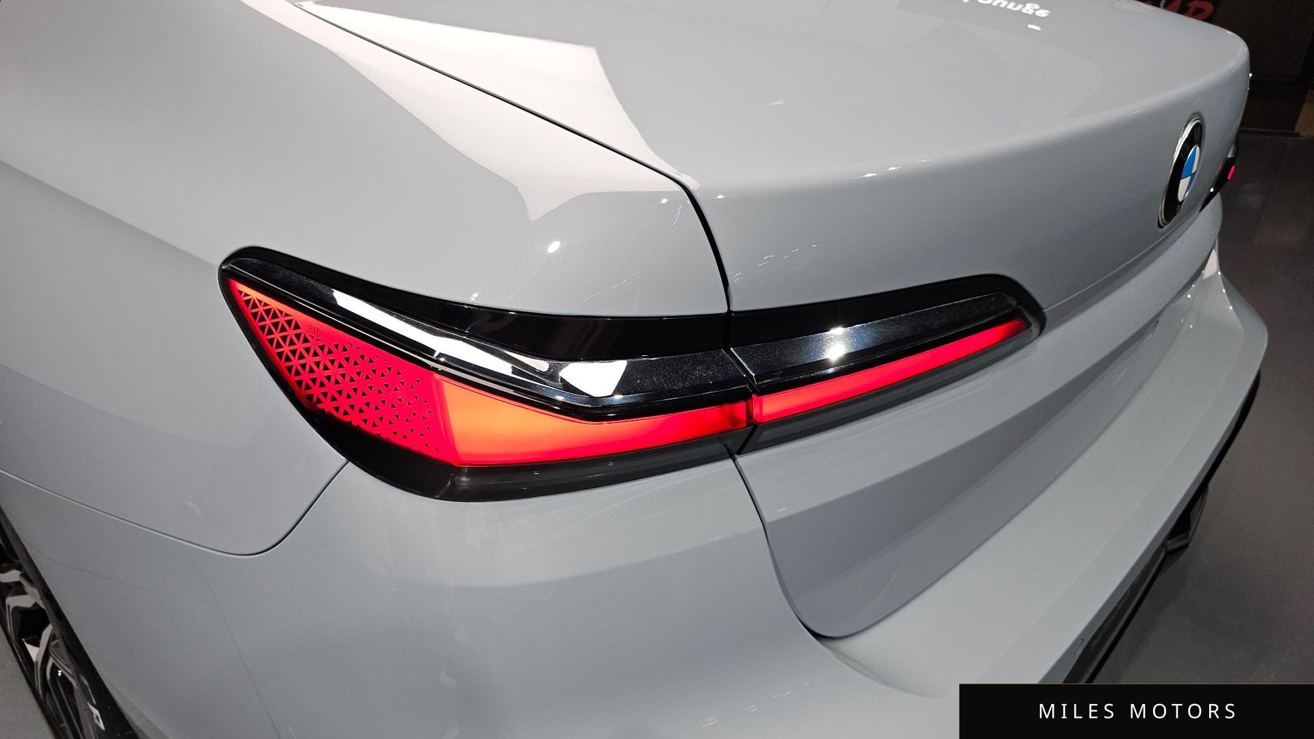 BMW 7 Series (G70) 2023 — миниатюра 8