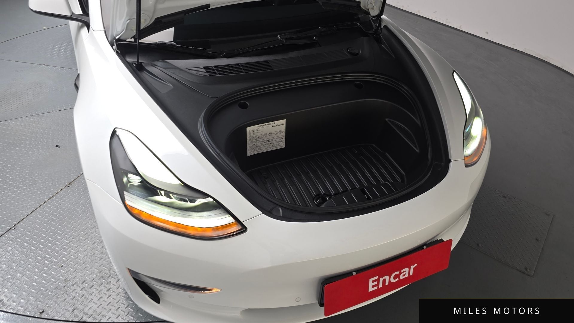 Tesla Model 3 2022 — миниатюра 5