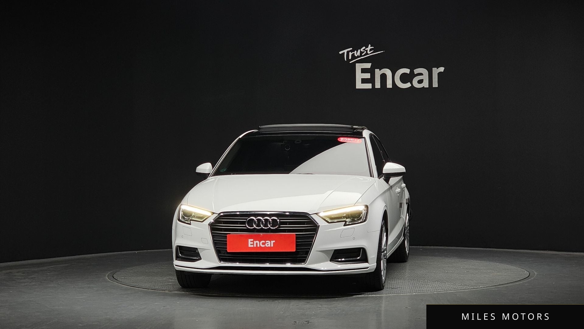 Audi A3 2018 — миниатюра 2