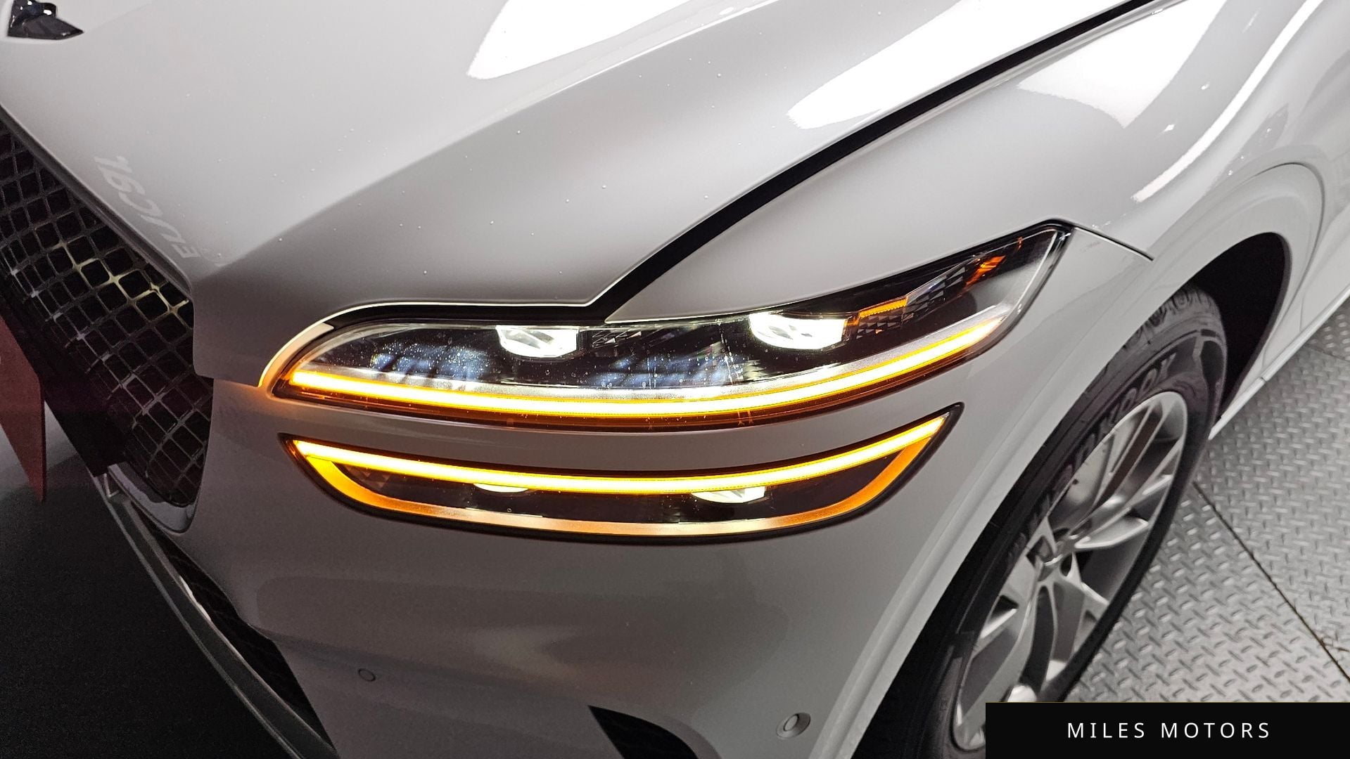 Genesis GV70 2022 — миниатюра 8