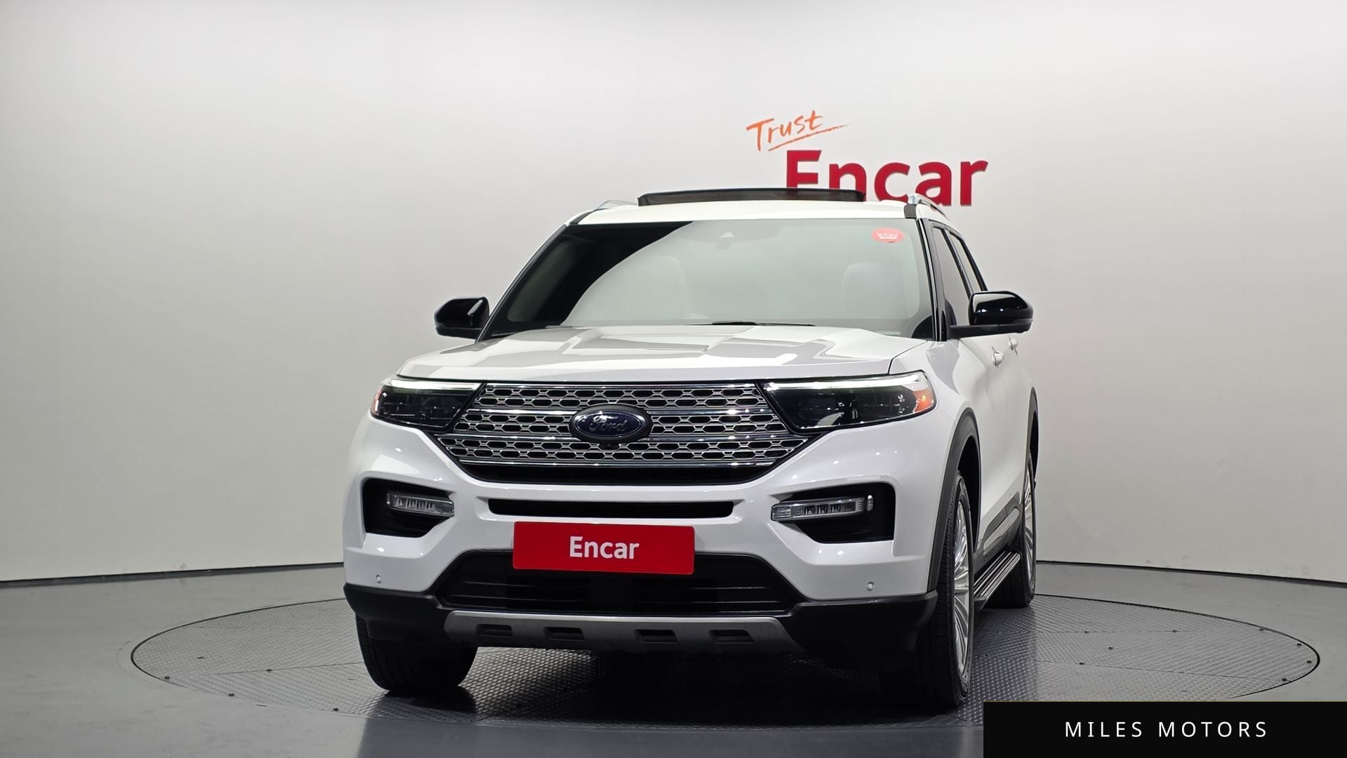 Ford Explorer 2021 — миниатюра 3