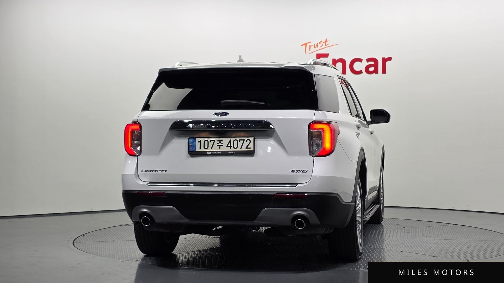 Ford Explorer 2021 — миниатюра 4