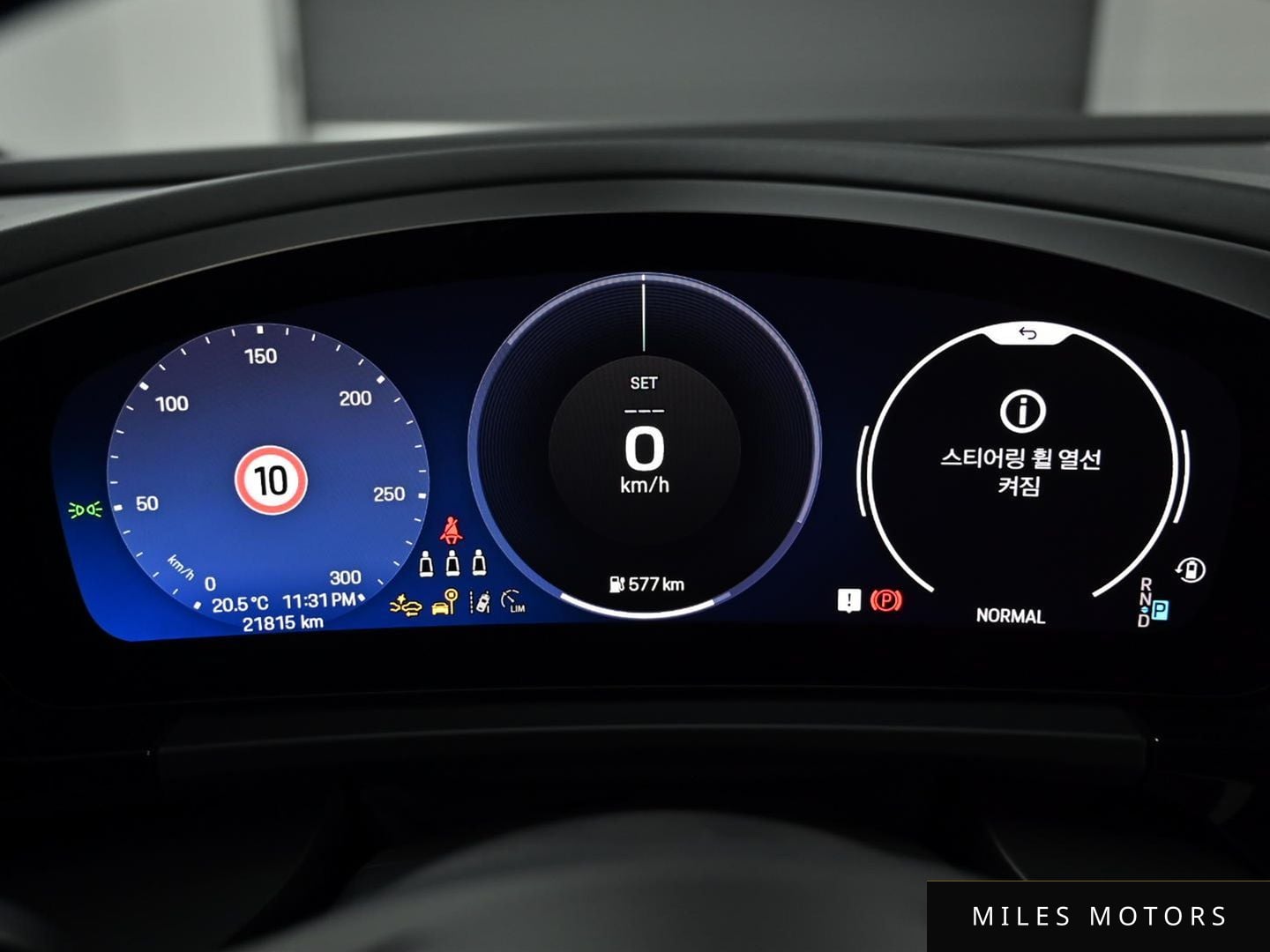 Porsche Macan 2025 — миниатюра 8