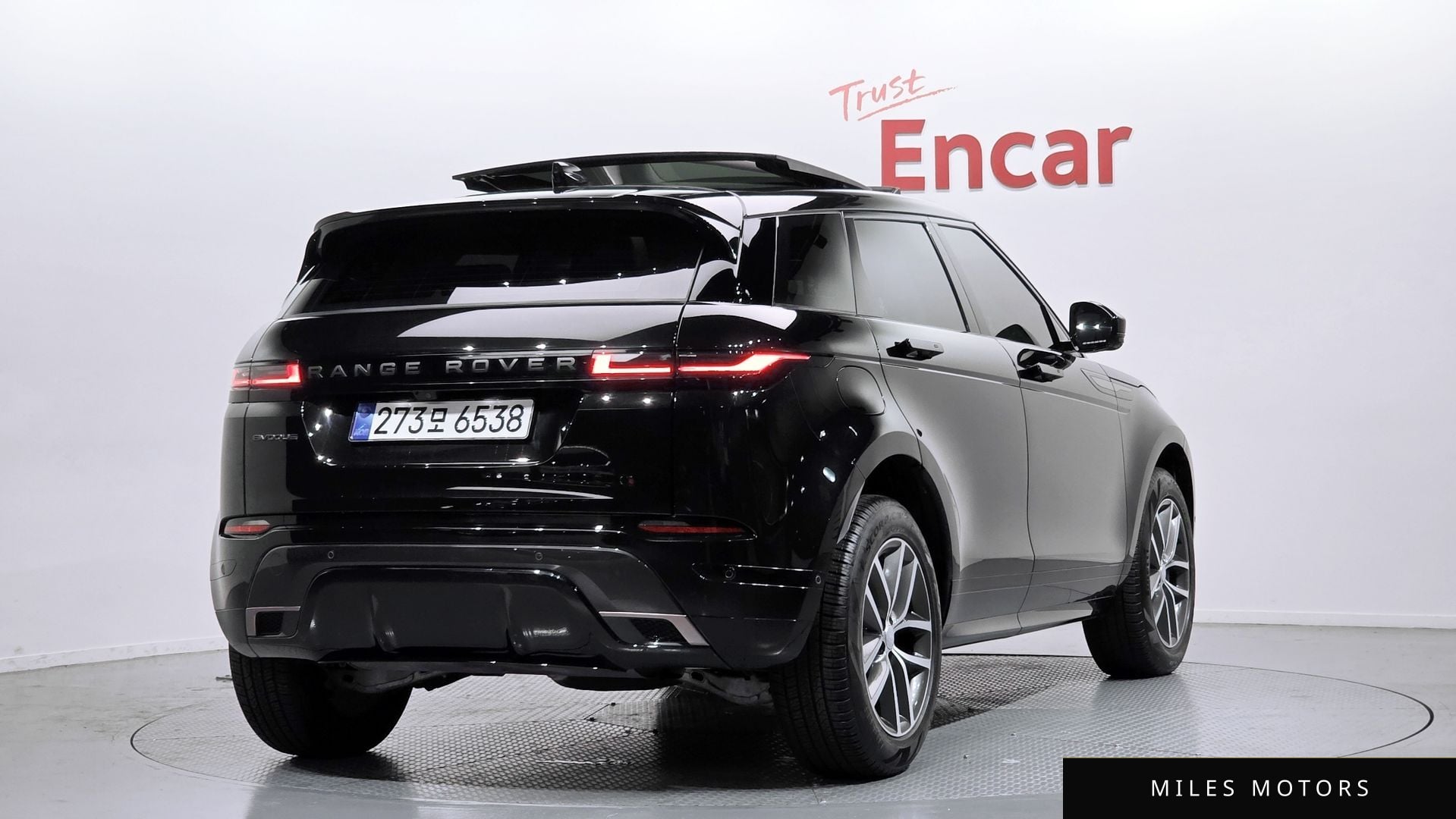 Land Rover Range Rover Evoque 2025 — миниатюра 2
