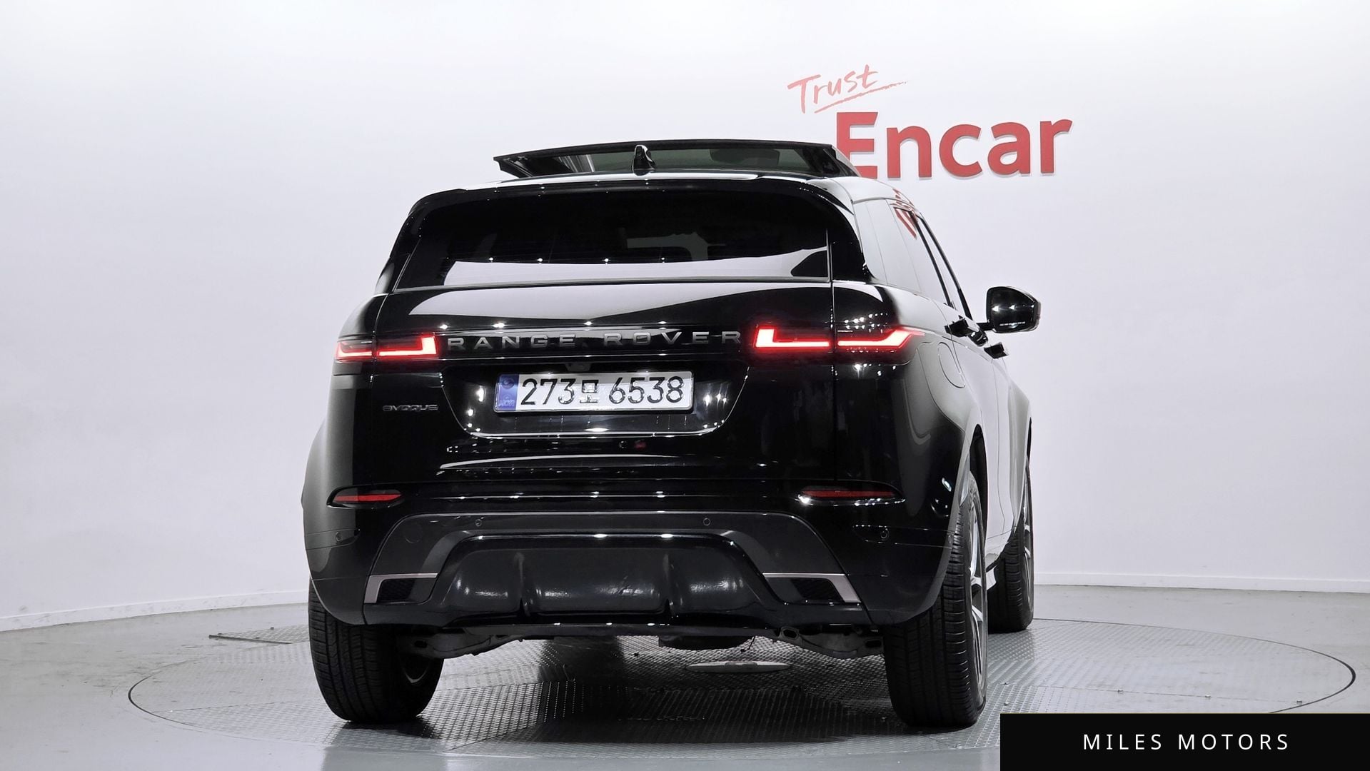 Land Rover Range Rover Evoque 2025 — миниатюра 4