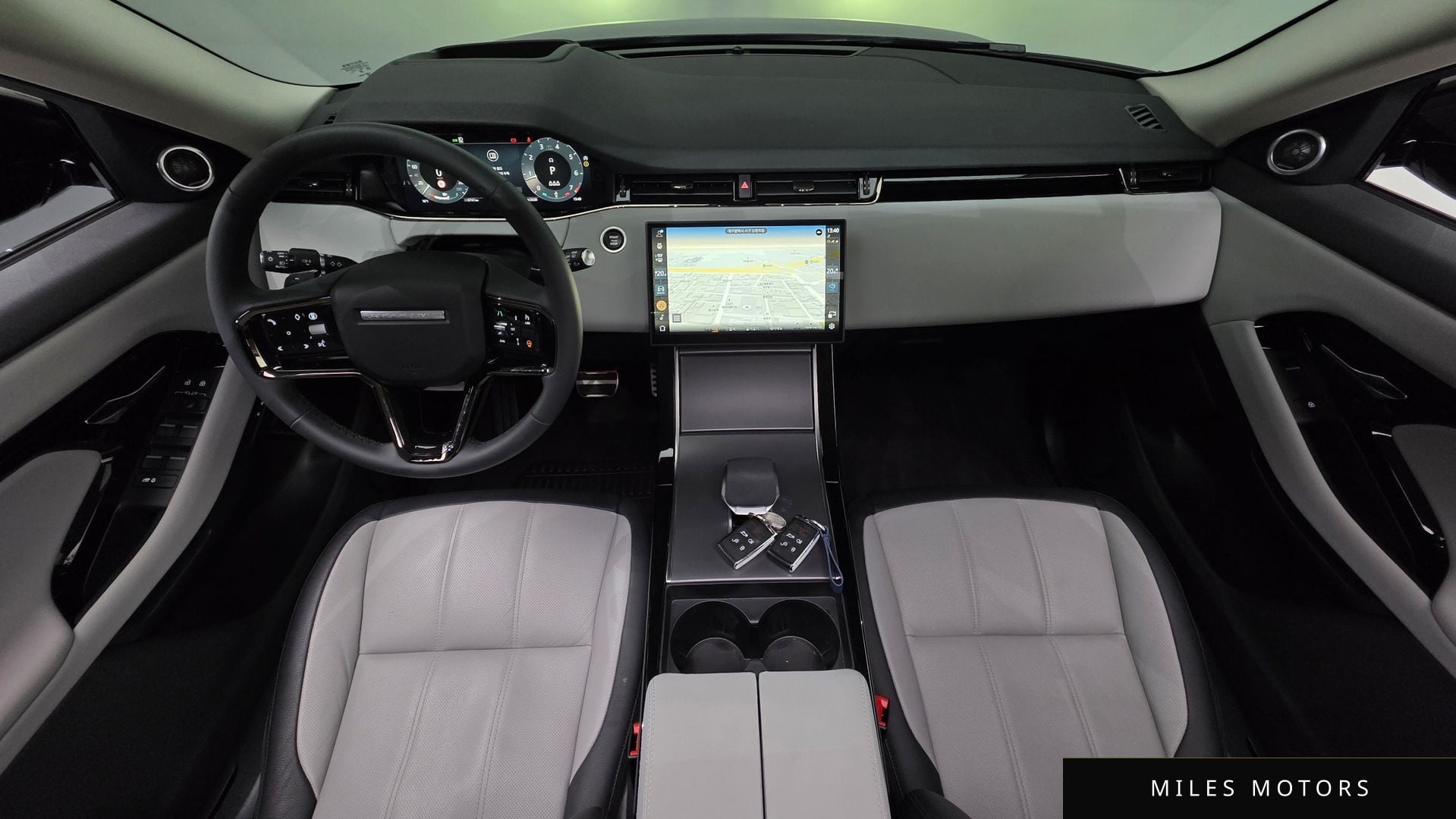 Land Rover Range Rover Evoque 2025 — миниатюра 7