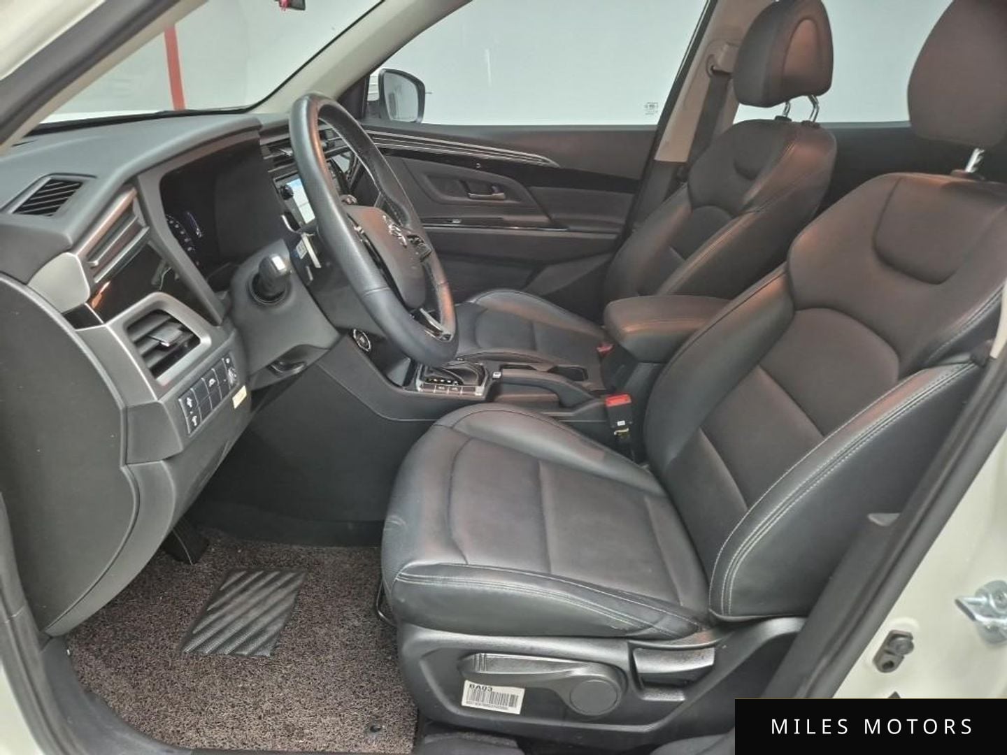 KG Mobility Beautiful Korando 2019 — миниатюра 11