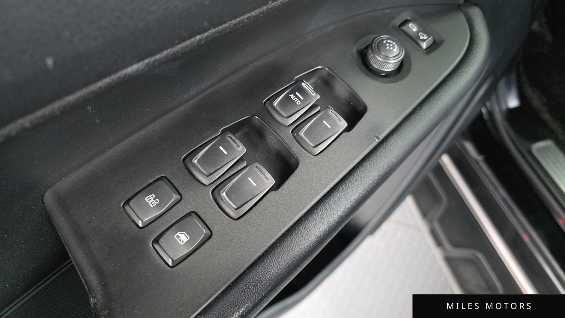 KG Mobility Rexton 2019 — миниатюра 12