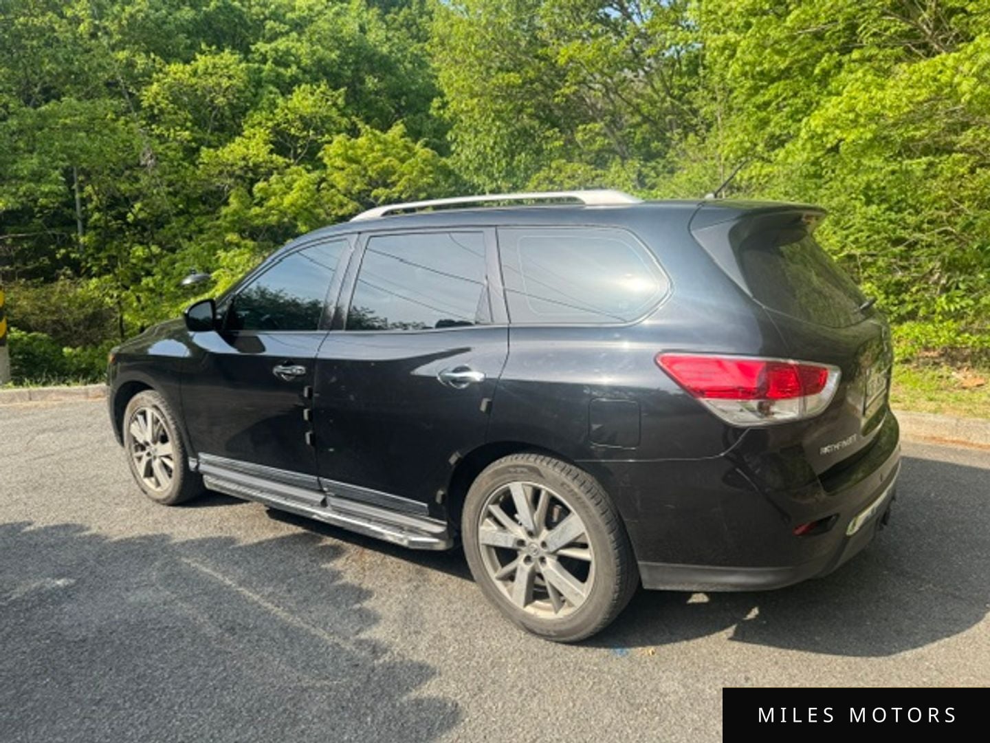 Nissan Pathfinder 2015 — миниатюра 2