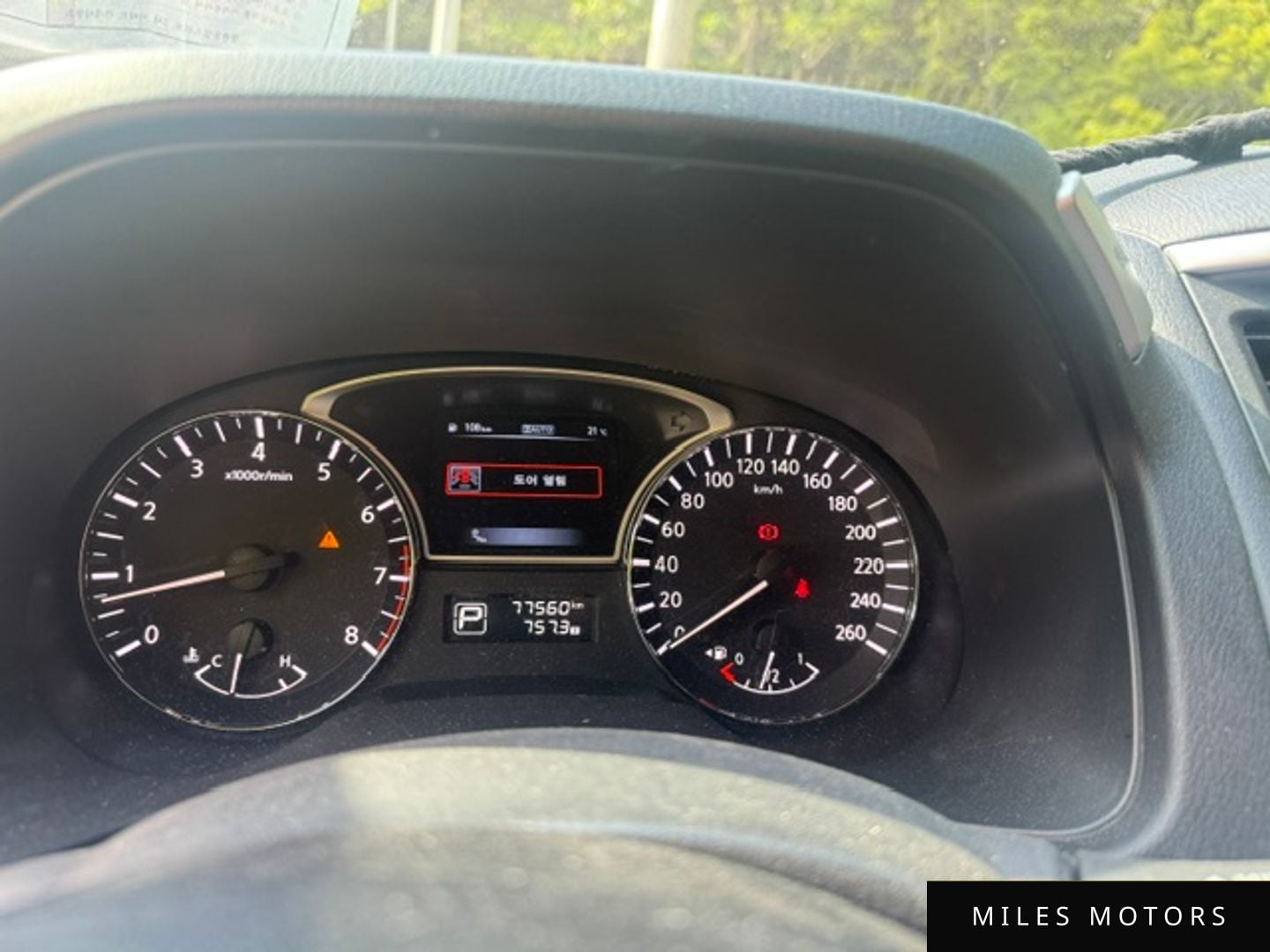 Nissan Pathfinder 2015 — миниатюра 7