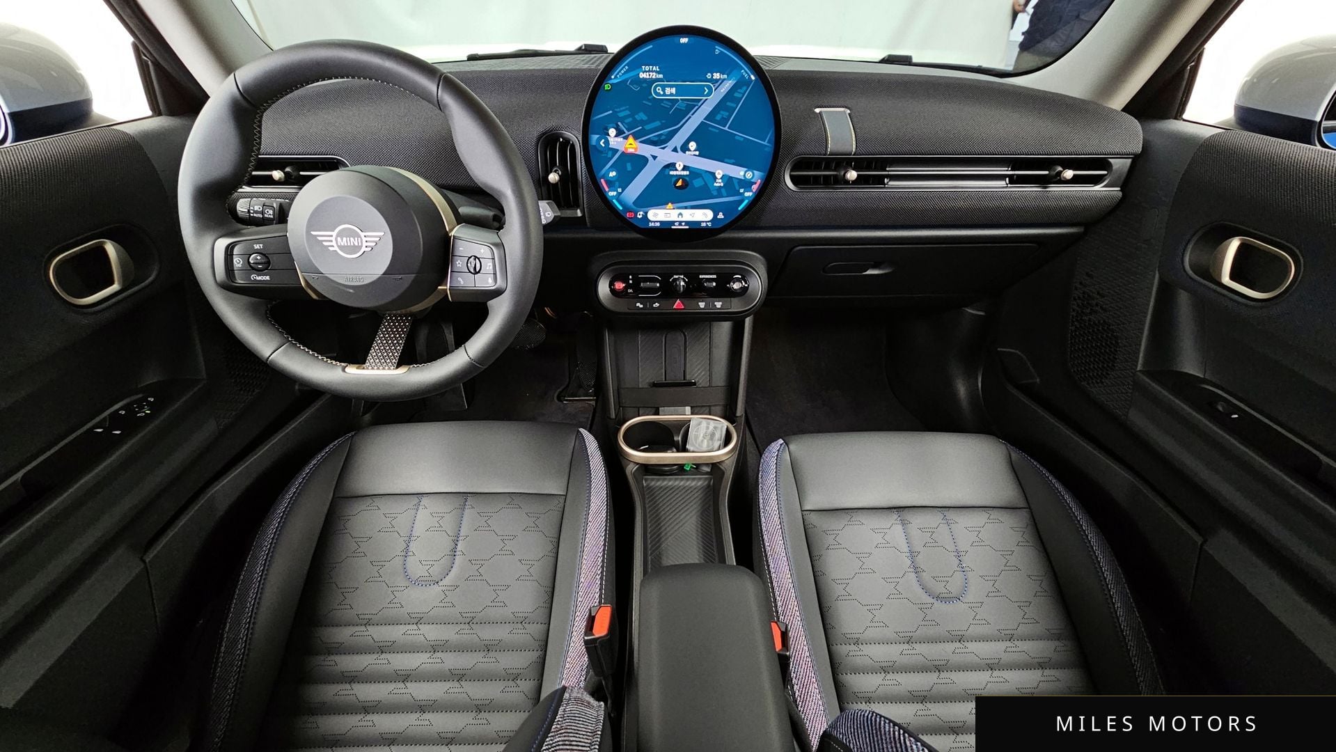 MINI Cooper 2025 — миниатюра 10